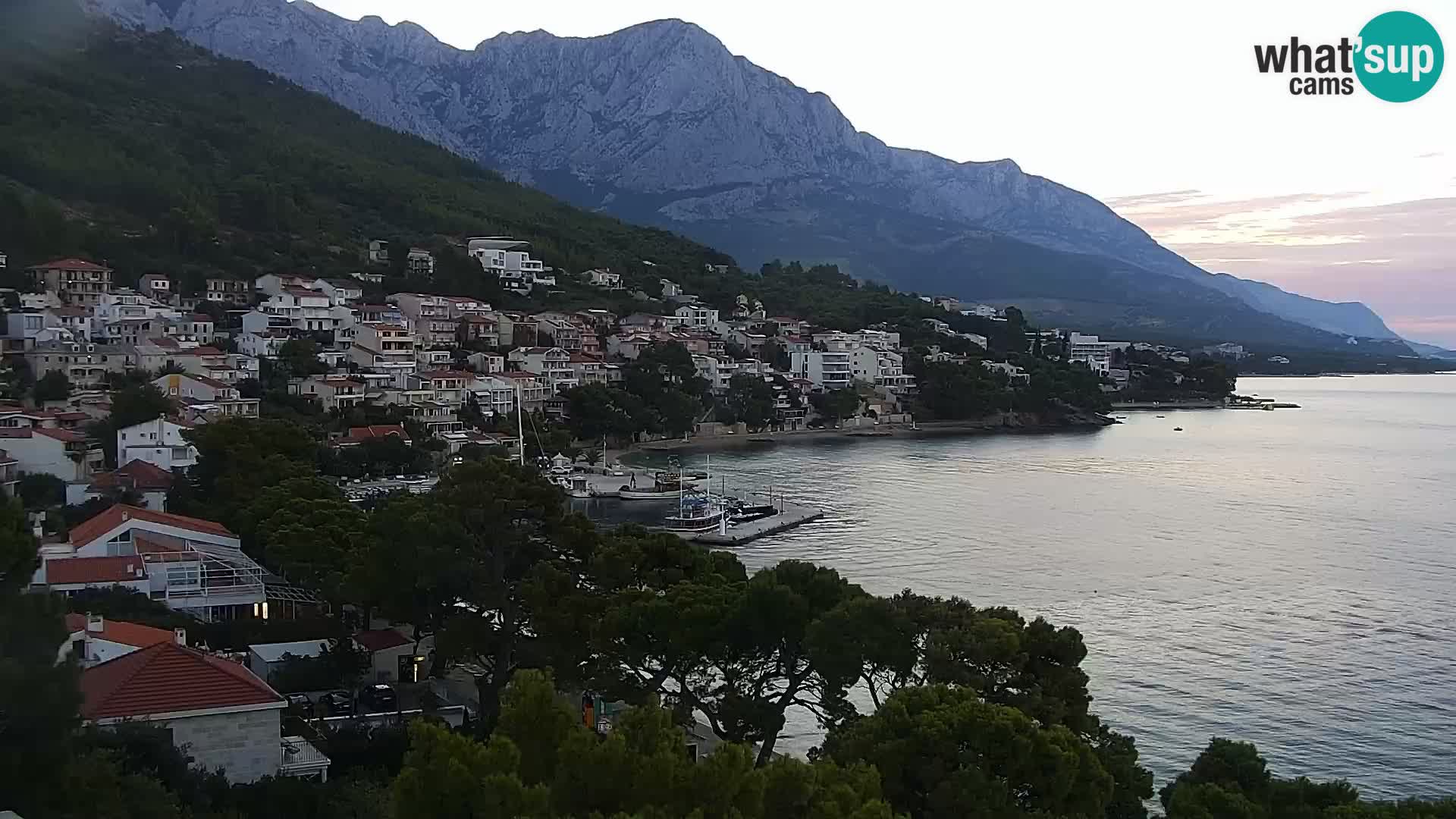PTZ Webcam Brela – Panorama