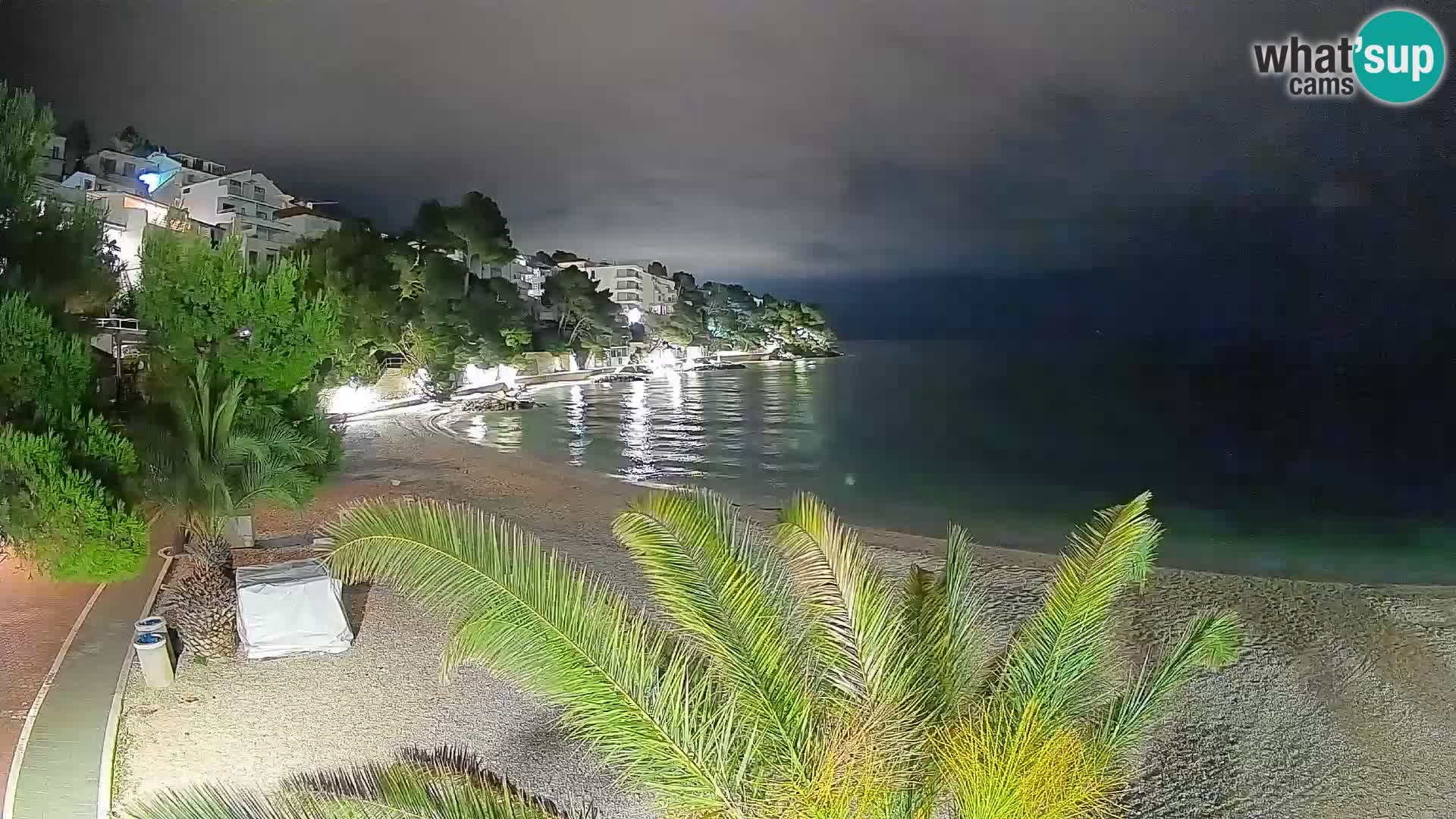 Webcam Spiaggia Lučica Brela – Vista live sulla costa adriatica