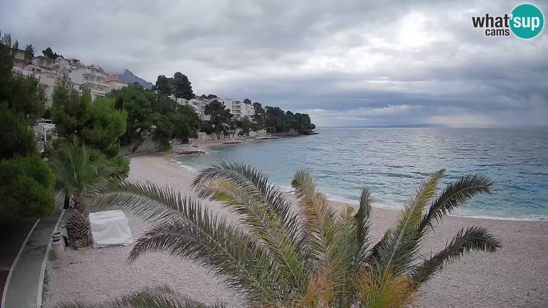 Webcam Spiaggia Lučica Brela – Vista live sulla costa adriatica