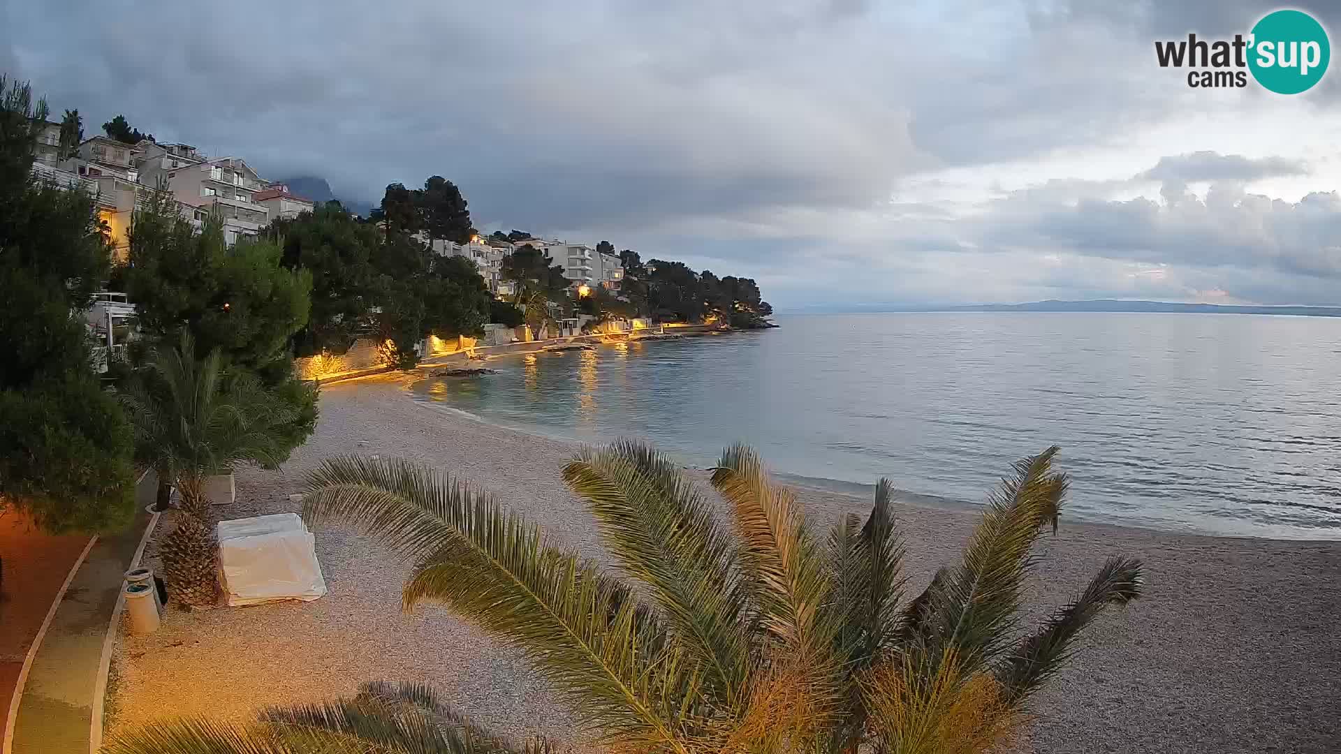 Webcam Plage Lučica Brela – Vue en direct sur la côte adriatique