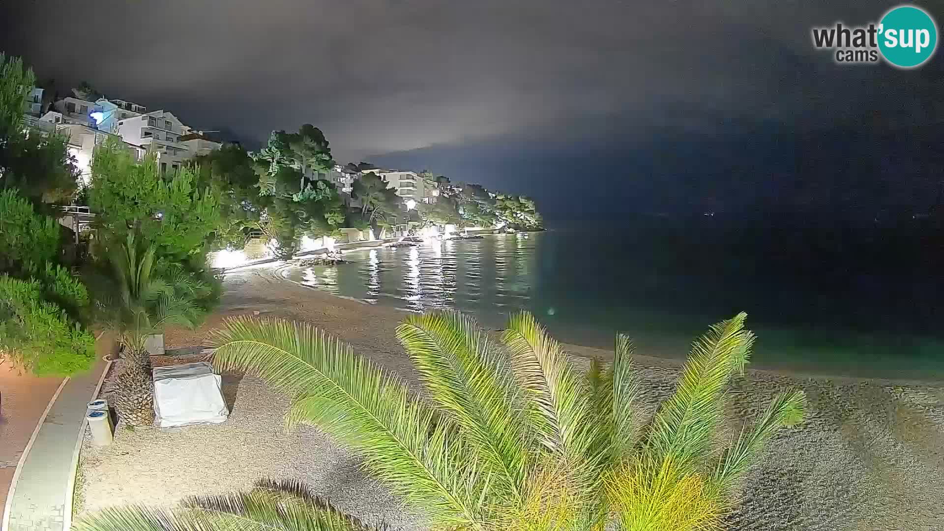 Webcam Lučica Strand Beach Brela – Liveblick von der Adriaküste