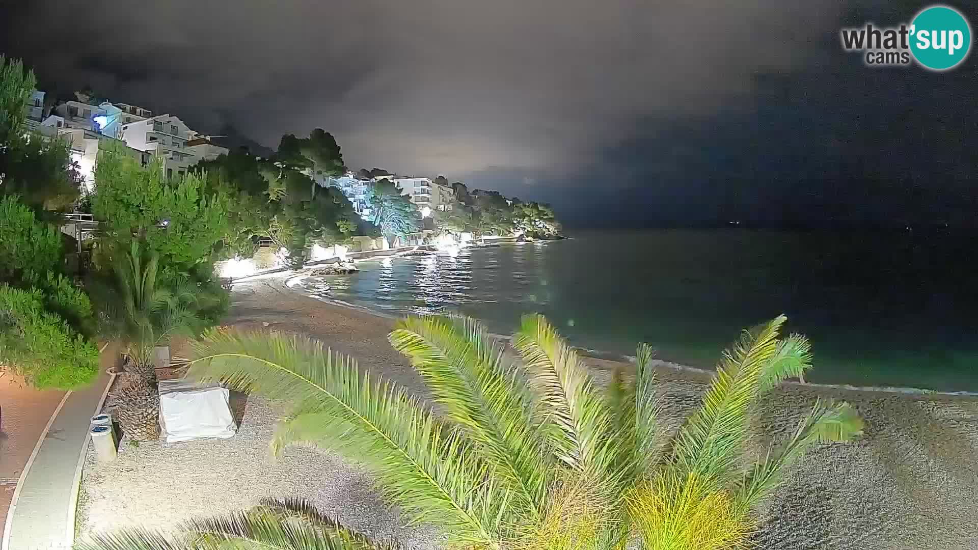 Webcam Playa Lučica Brela – Vista en directo de la costa adriática