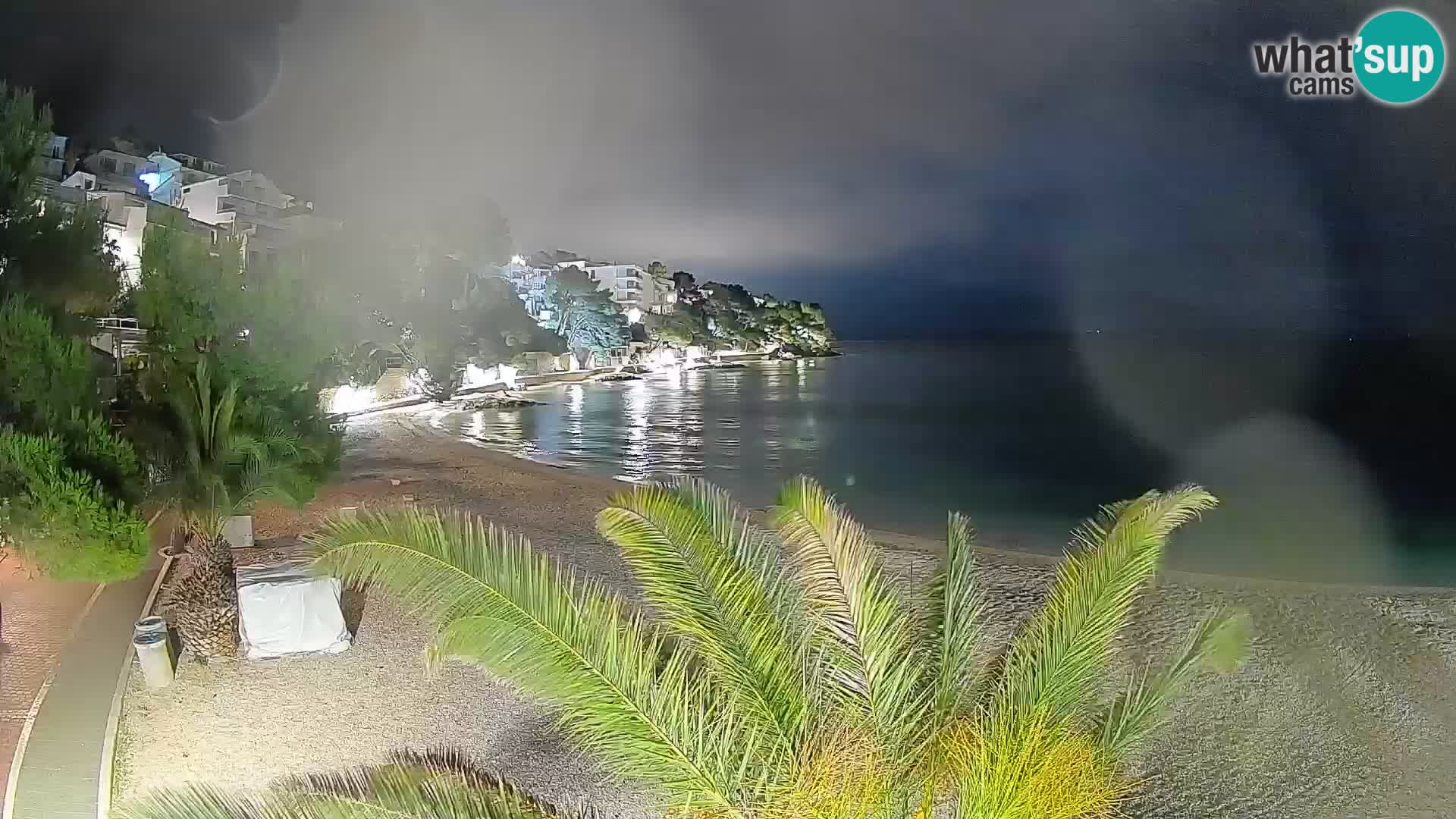 Webcam Spiaggia Lučica Brela – Vista live sulla costa adriatica
