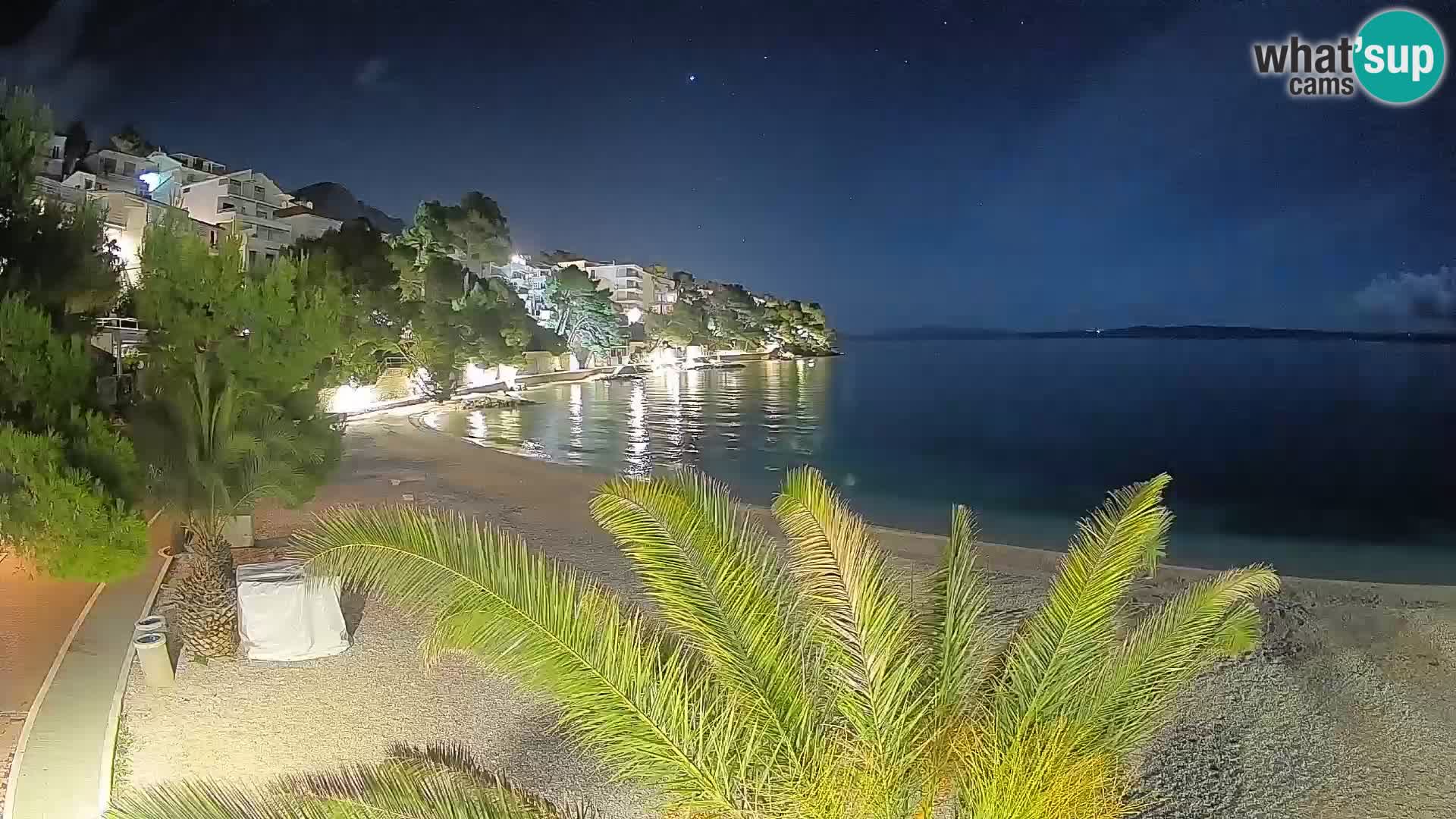 Webcam Playa Lučica Brela – Vista en directo de la costa adriática