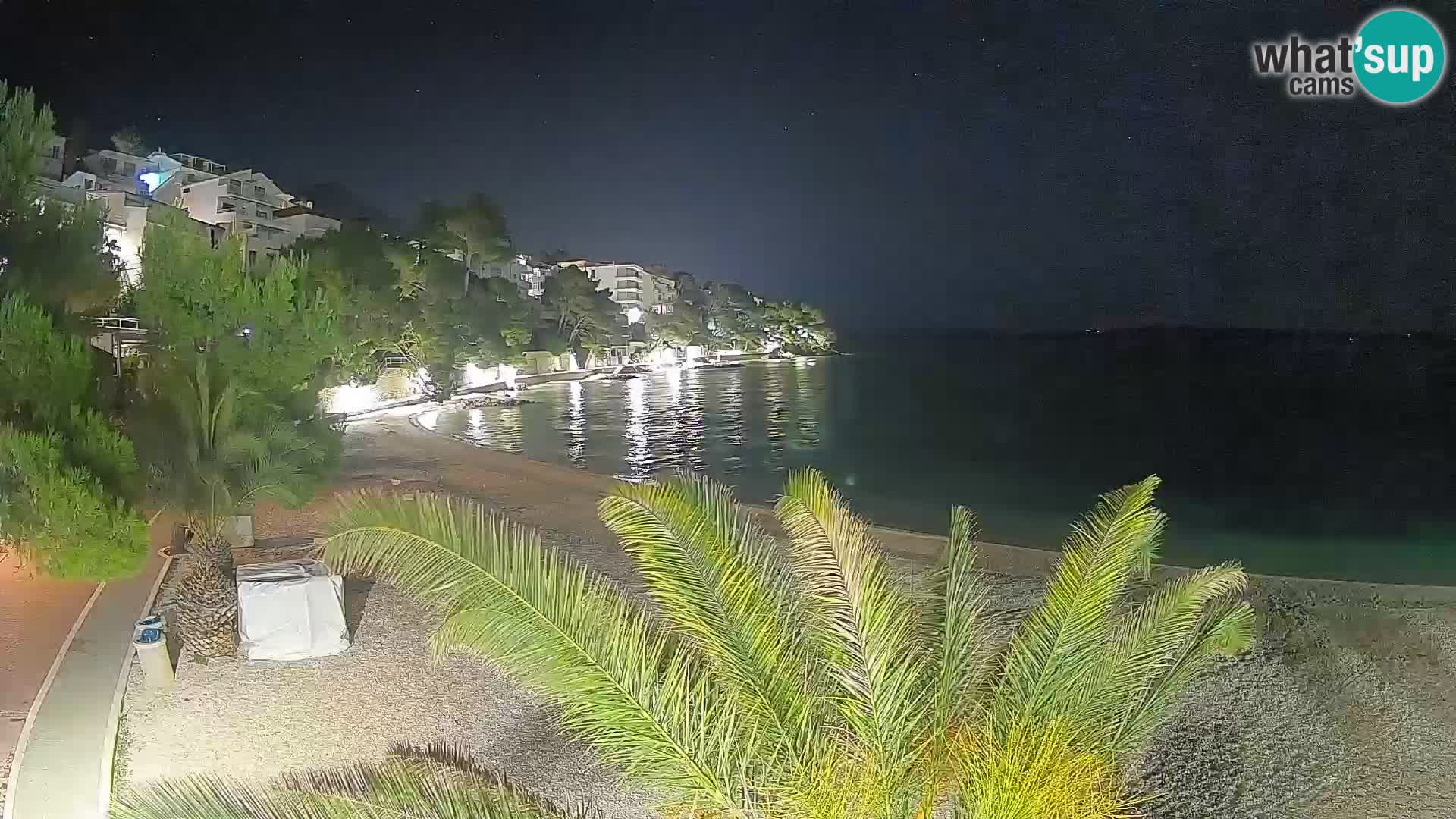 Webcam Spiaggia Lučica Brela – Vista live sulla costa adriatica