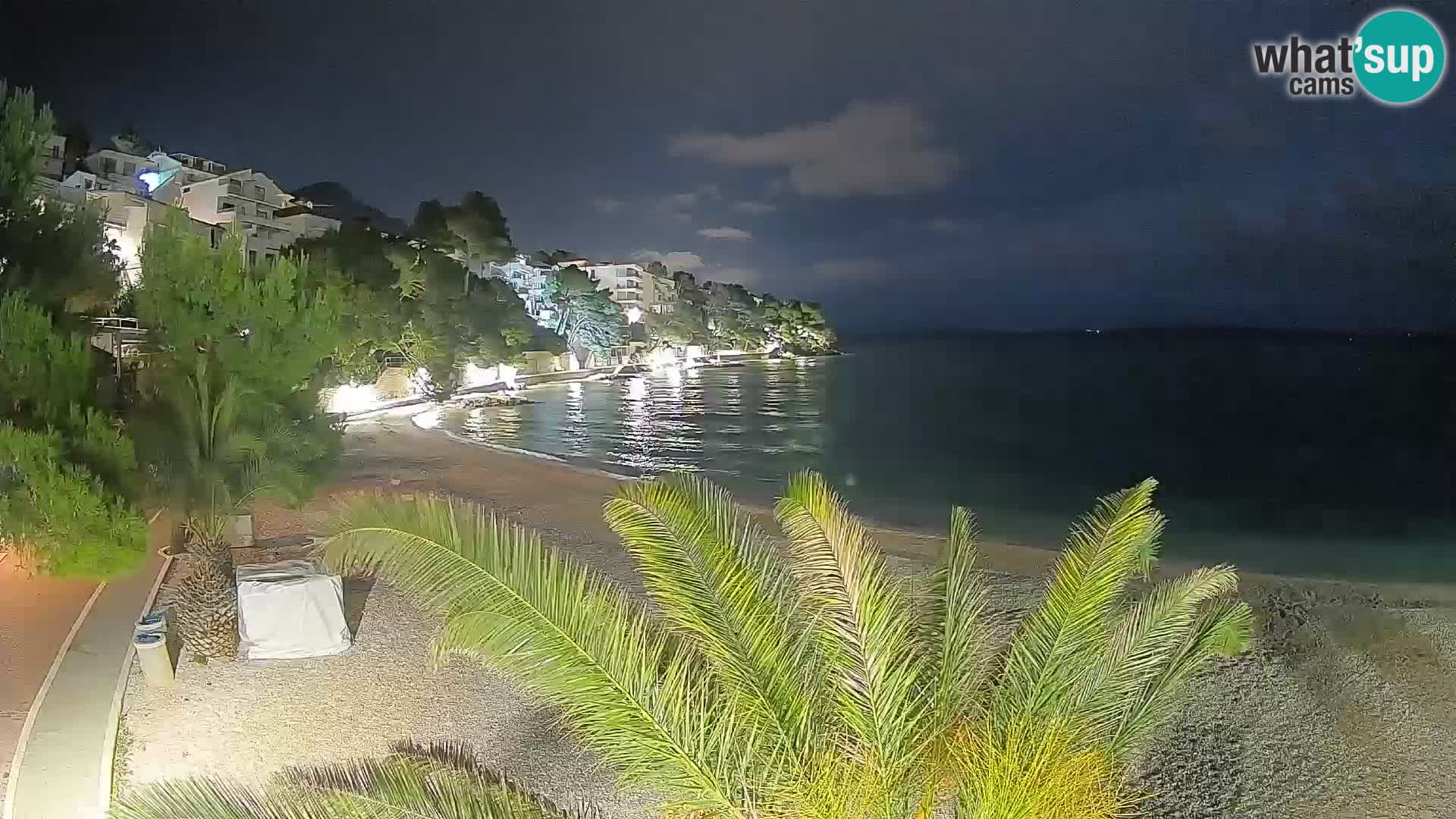 Webcam Spiaggia Lučica Brela – Vista live sulla costa adriatica