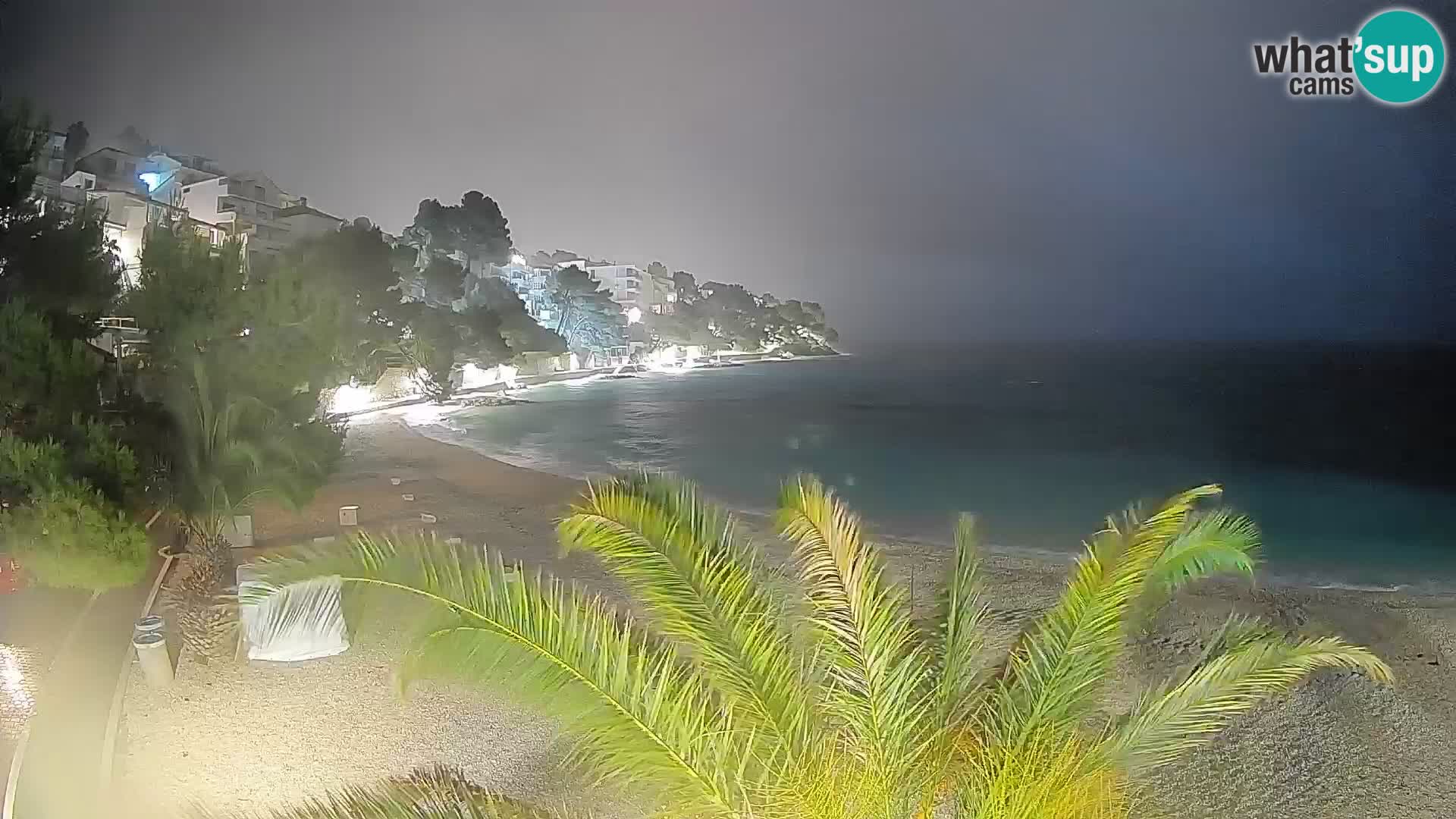 Webcam Spiaggia Lučica Brela – Vista live sulla costa adriatica