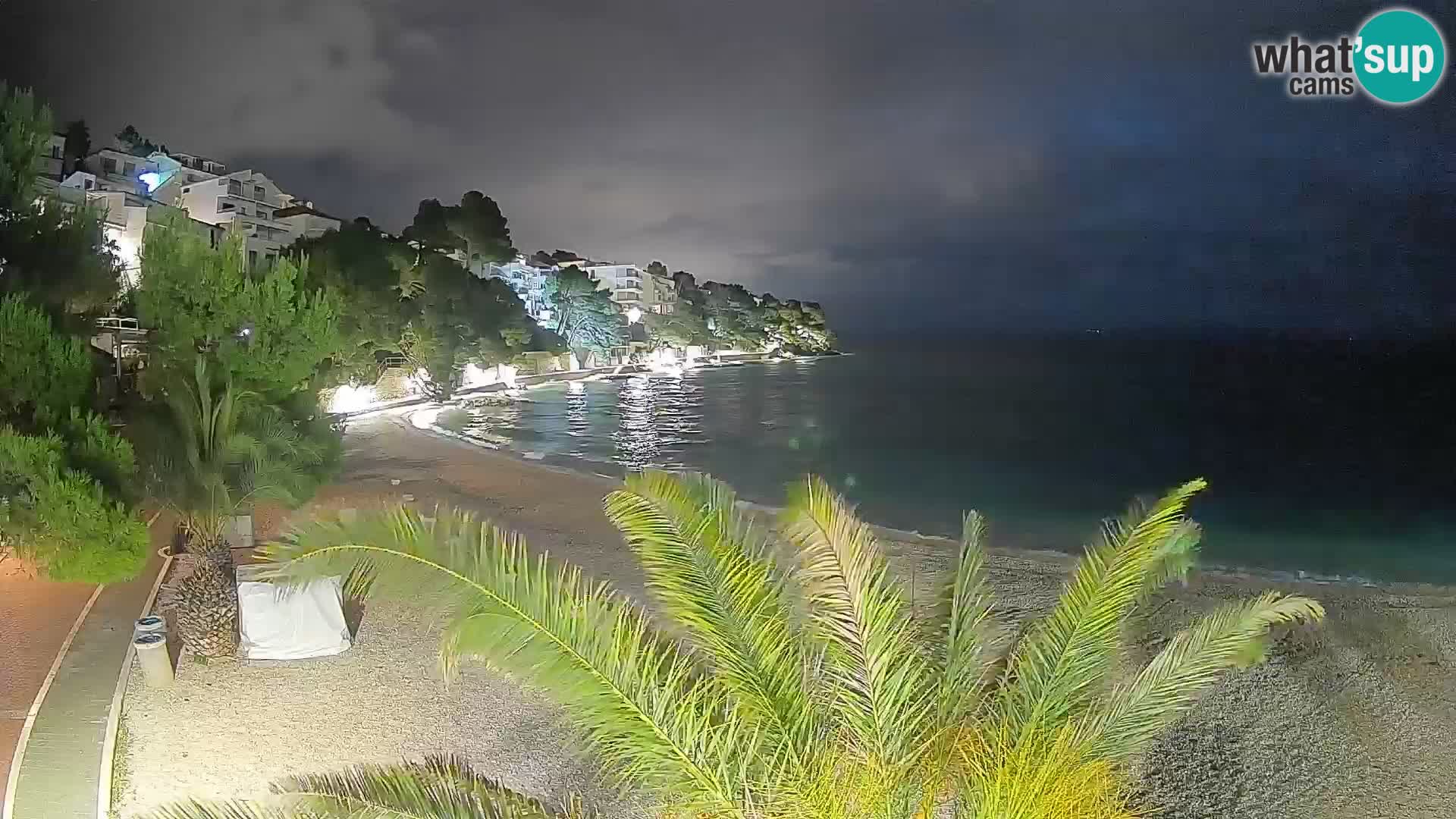 Webcam Lučica Strand Beach Brela – Liveblick von der Adriaküste