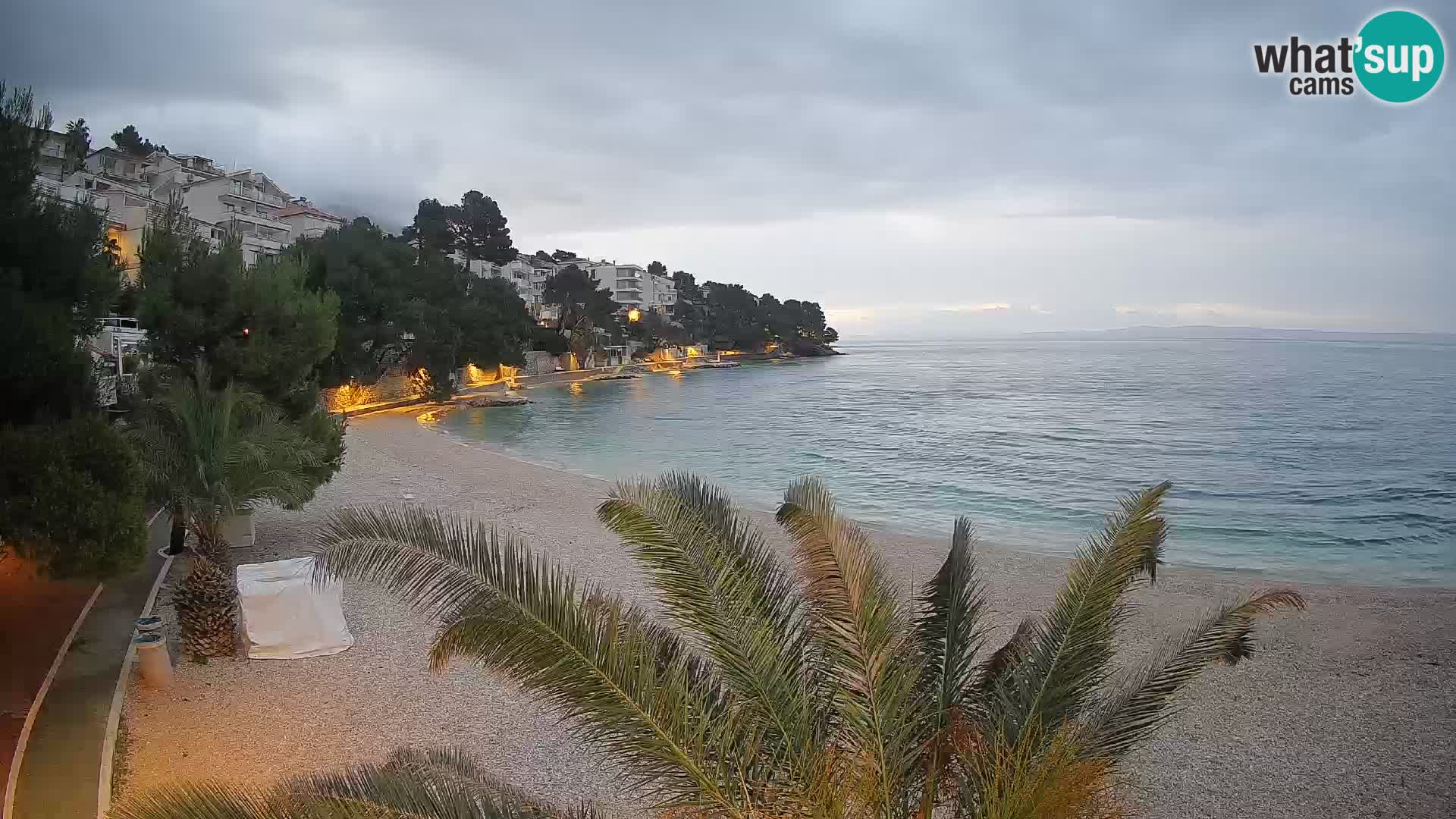 Webcam Spiaggia Lučica Brela – Vista live sulla costa adriatica