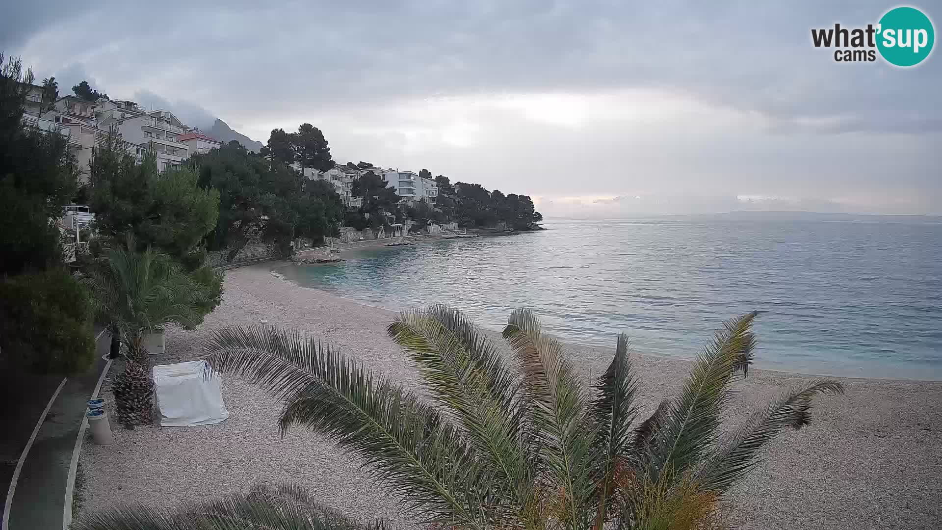 Webcam Playa Lučica Brela – Vista en directo de la costa adriática
