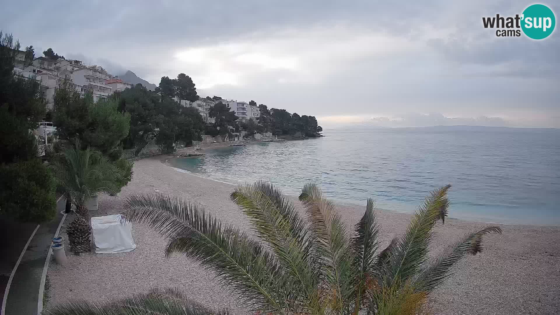 Webcam Spiaggia Lučica Brela – Vista live sulla costa adriatica