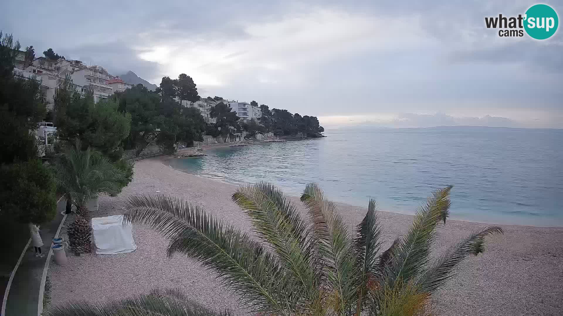 Webcam Spiaggia Lučica Brela – Vista live sulla costa adriatica