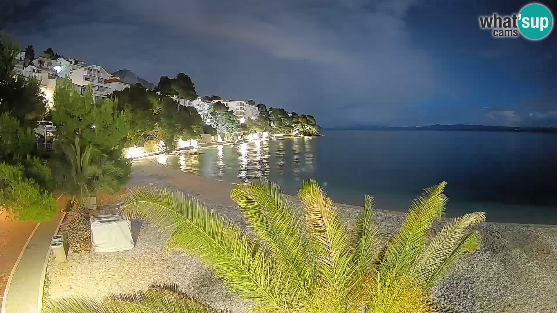 Webcam Lučica Strand Beach Brela – Liveblick von der Adriaküste
