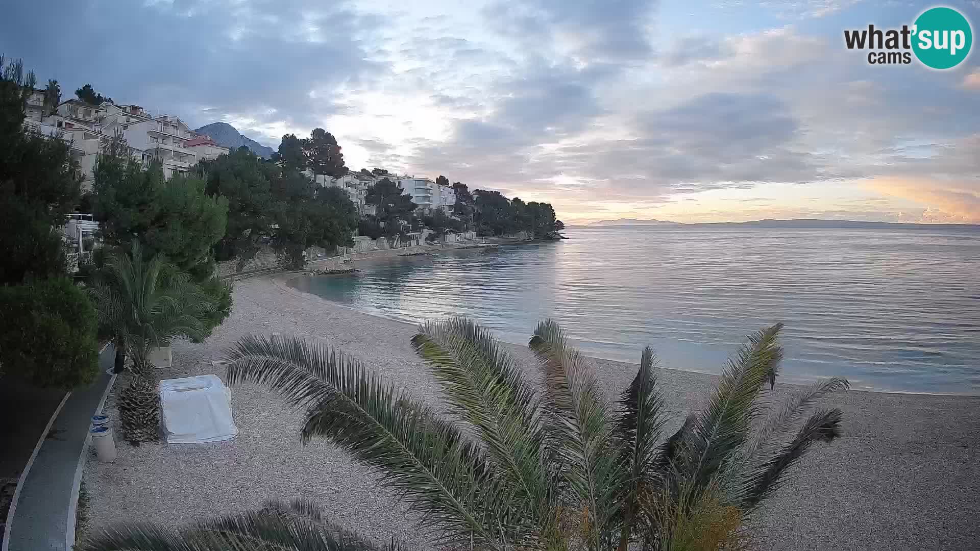 Webcam Spiaggia Lučica Brela – Vista live sulla costa adriatica