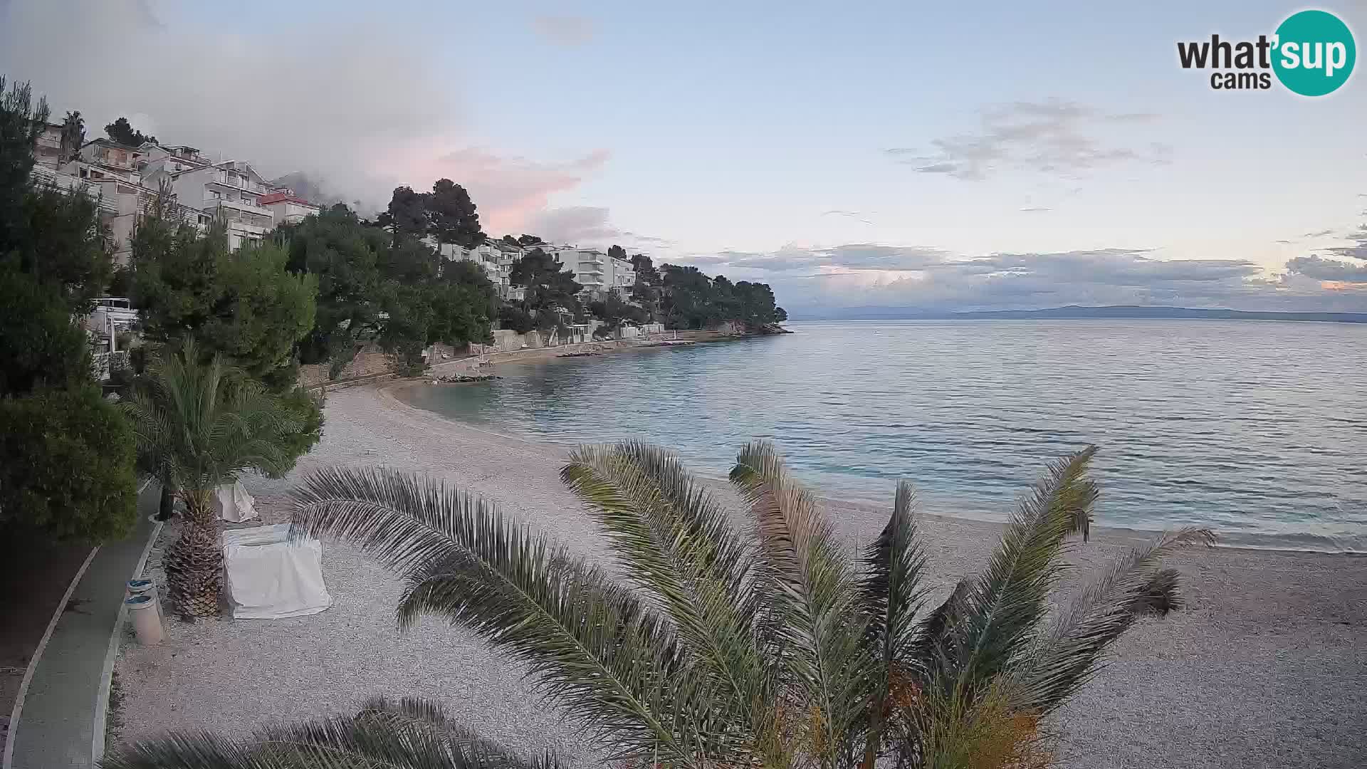 Webcam Lučica Strand Beach Brela – Liveblick von der Adriaküste