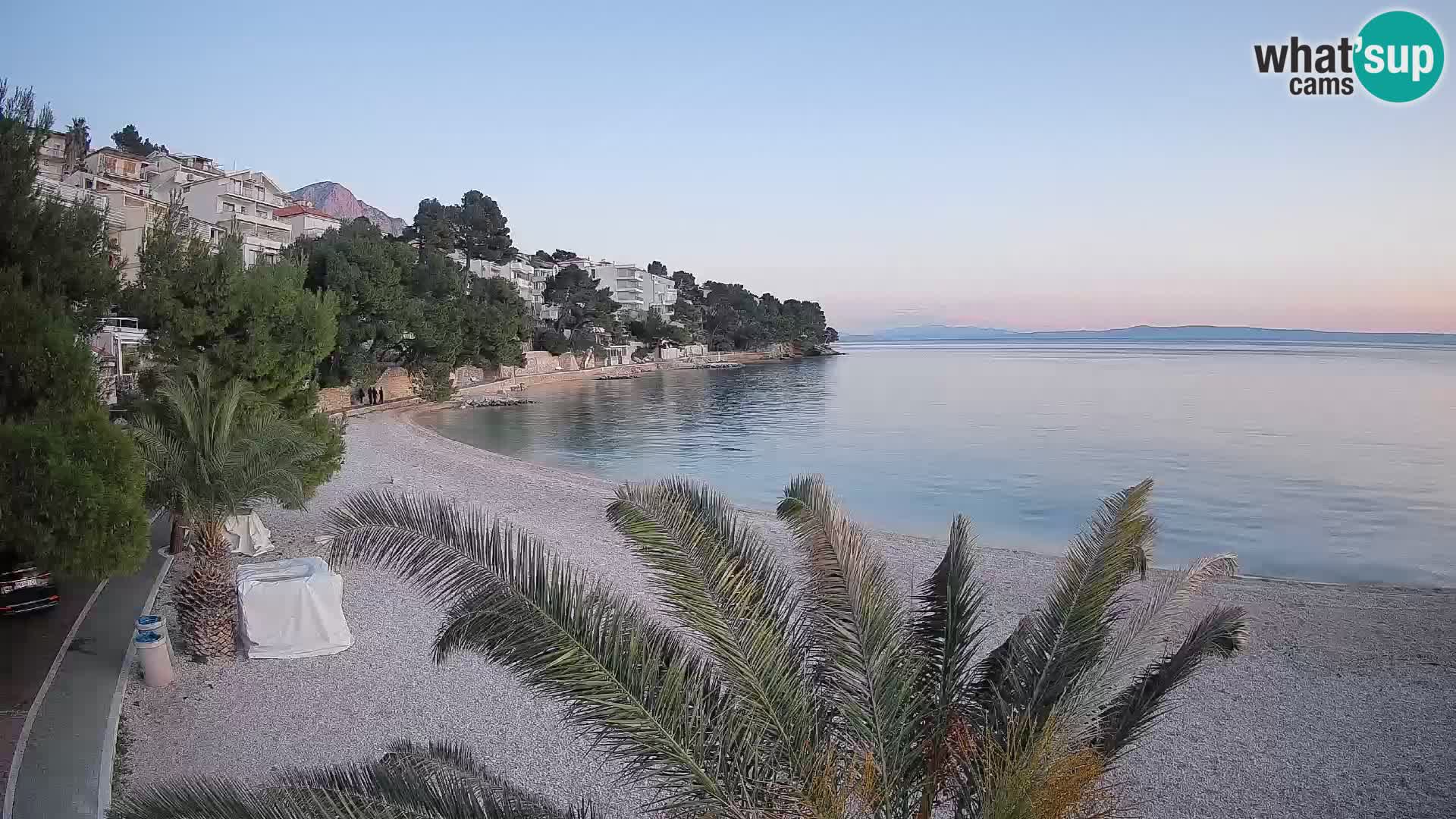 Webcam Plage Lučica Brela – Vue en direct sur la côte adriatique