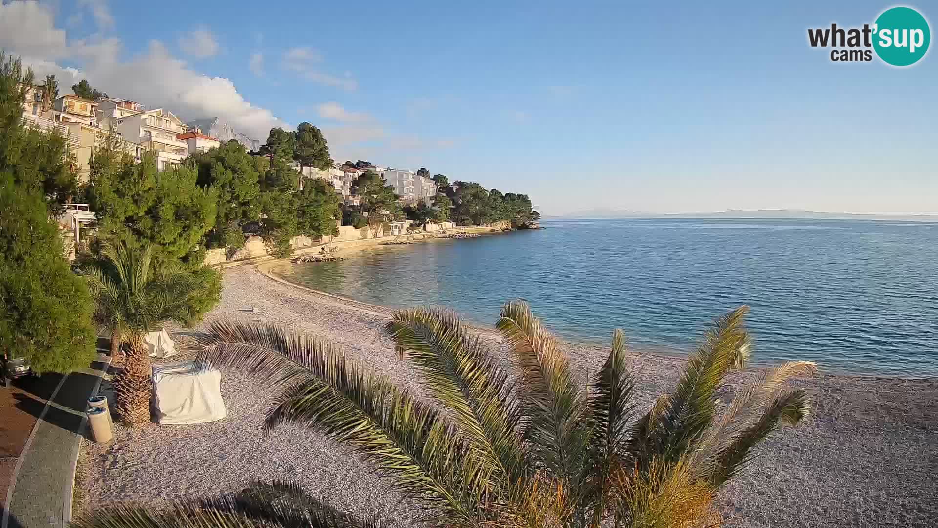 Webcam Plage Lučica Brela – Vue en direct sur la côte adriatique