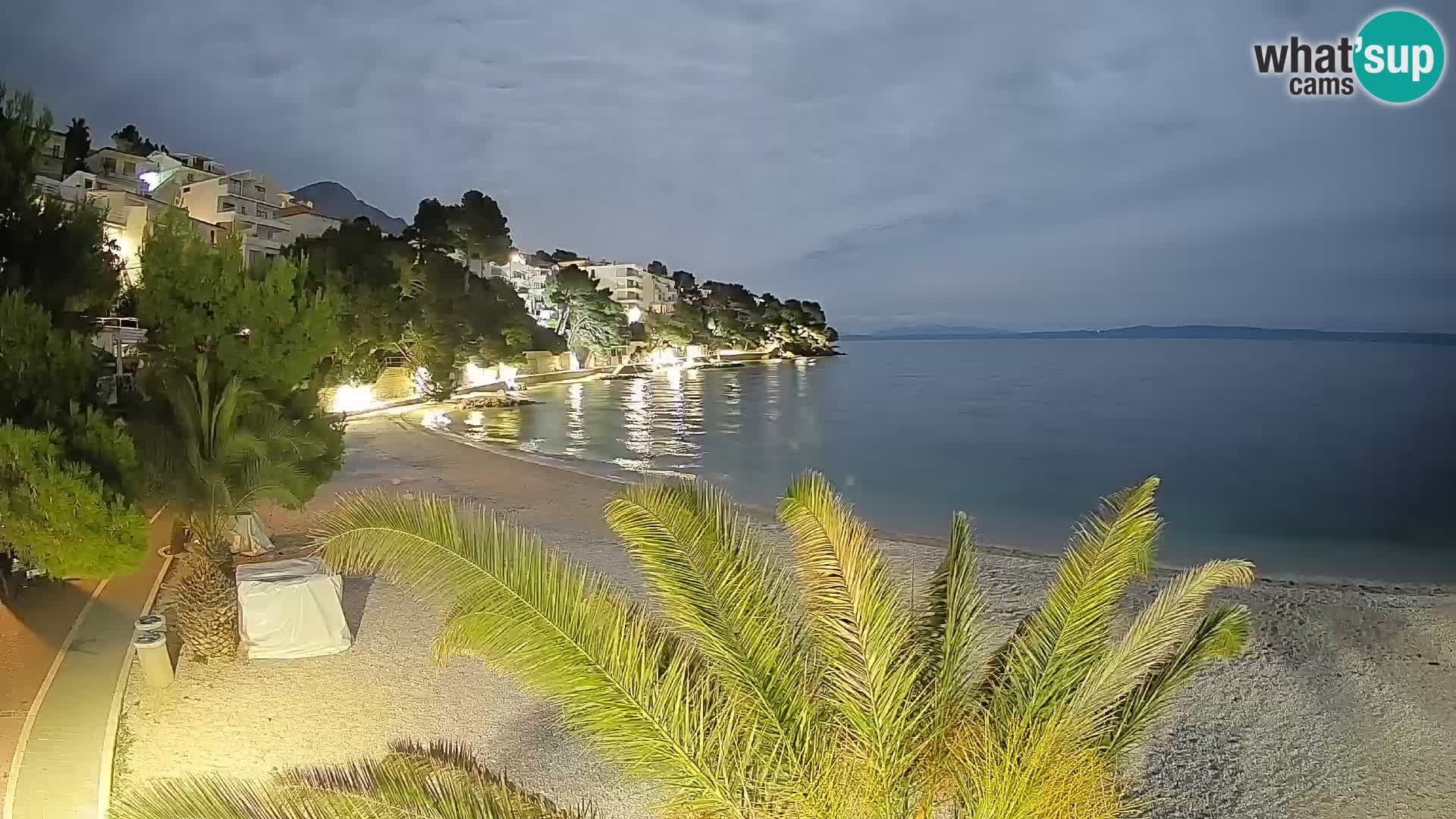 Webcam Plage Lučica Brela – Vue en direct sur la côte adriatique