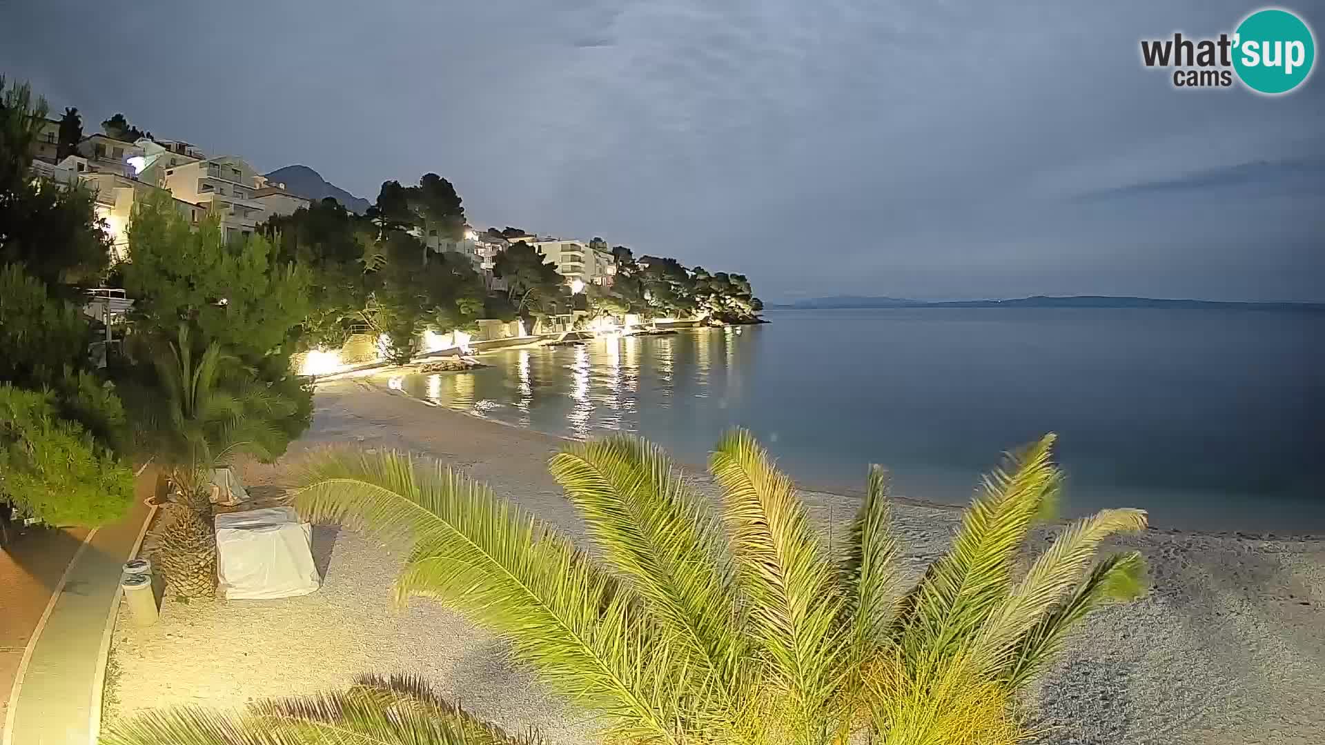 Webcam Lučica Strand Beach Brela – Liveblick von der Adriaküste