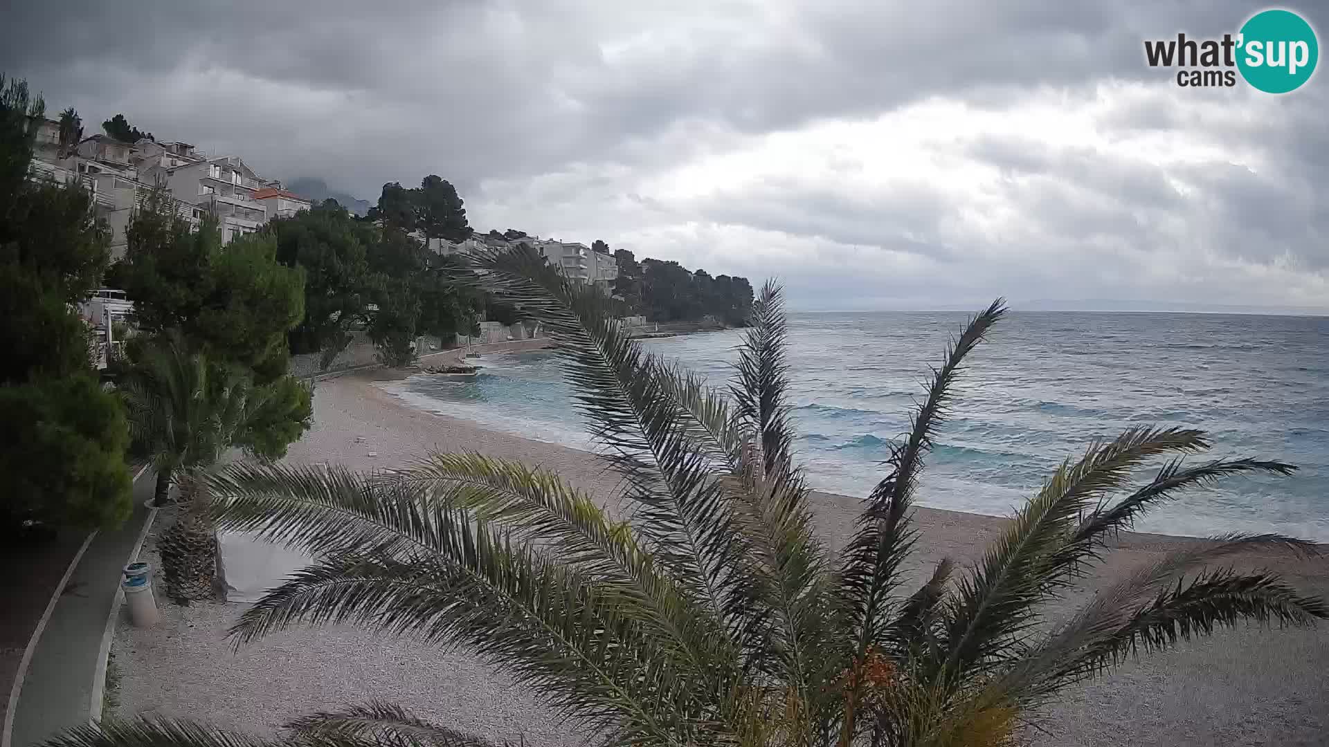 Webcam Plage Lučica Brela – Vue en direct sur la côte adriatique