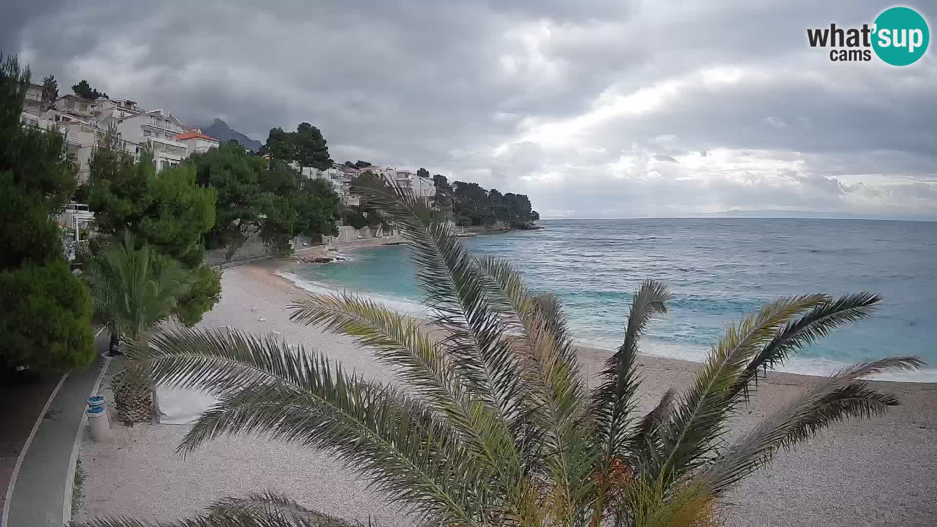 Webcam Plage Lučica Brela – Vue en direct sur la côte adriatique