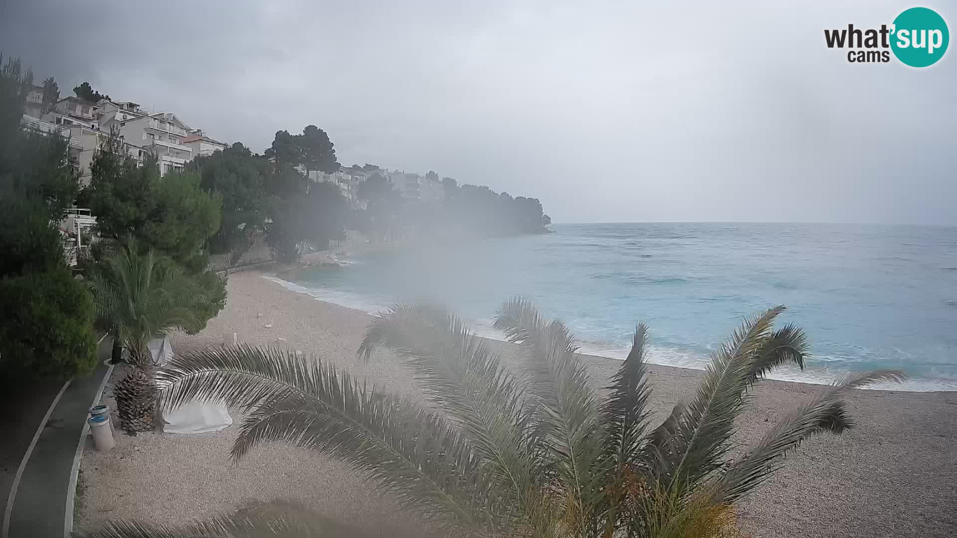 Webcam Plage Lučica Brela – Vue en direct sur la côte adriatique