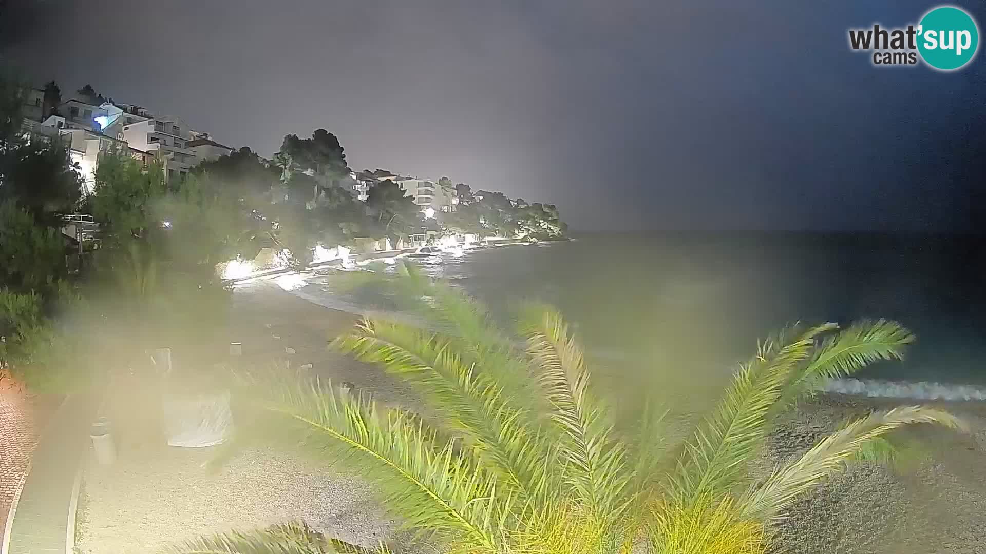 Webcam Playa Lučica Brela – Vista en directo de la costa adriática