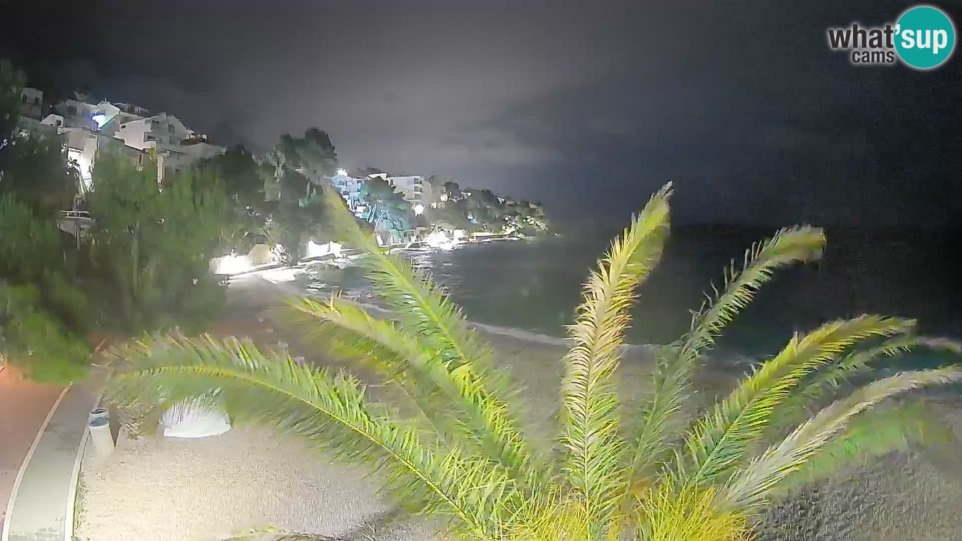 Webcam Spiaggia Lučica Brela – Vista live sulla costa adriatica