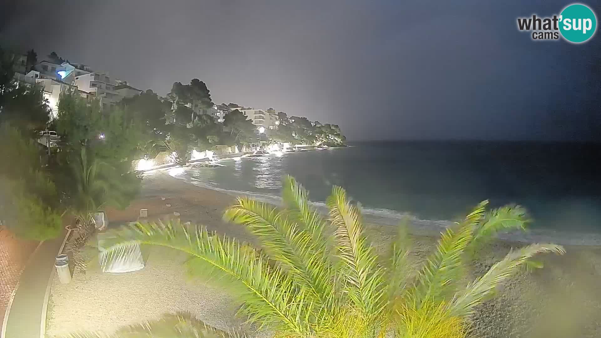 Webcam Playa Lučica Brela – Vista en directo de la costa adriática