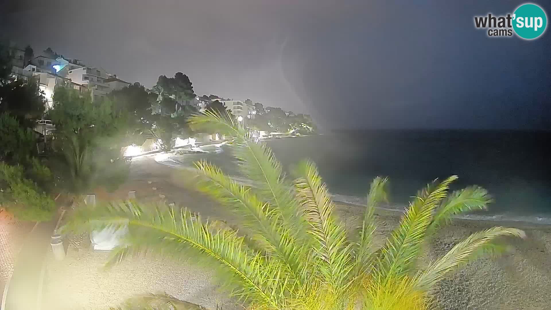 Webcam Spiaggia Lučica Brela – Vista live sulla costa adriatica