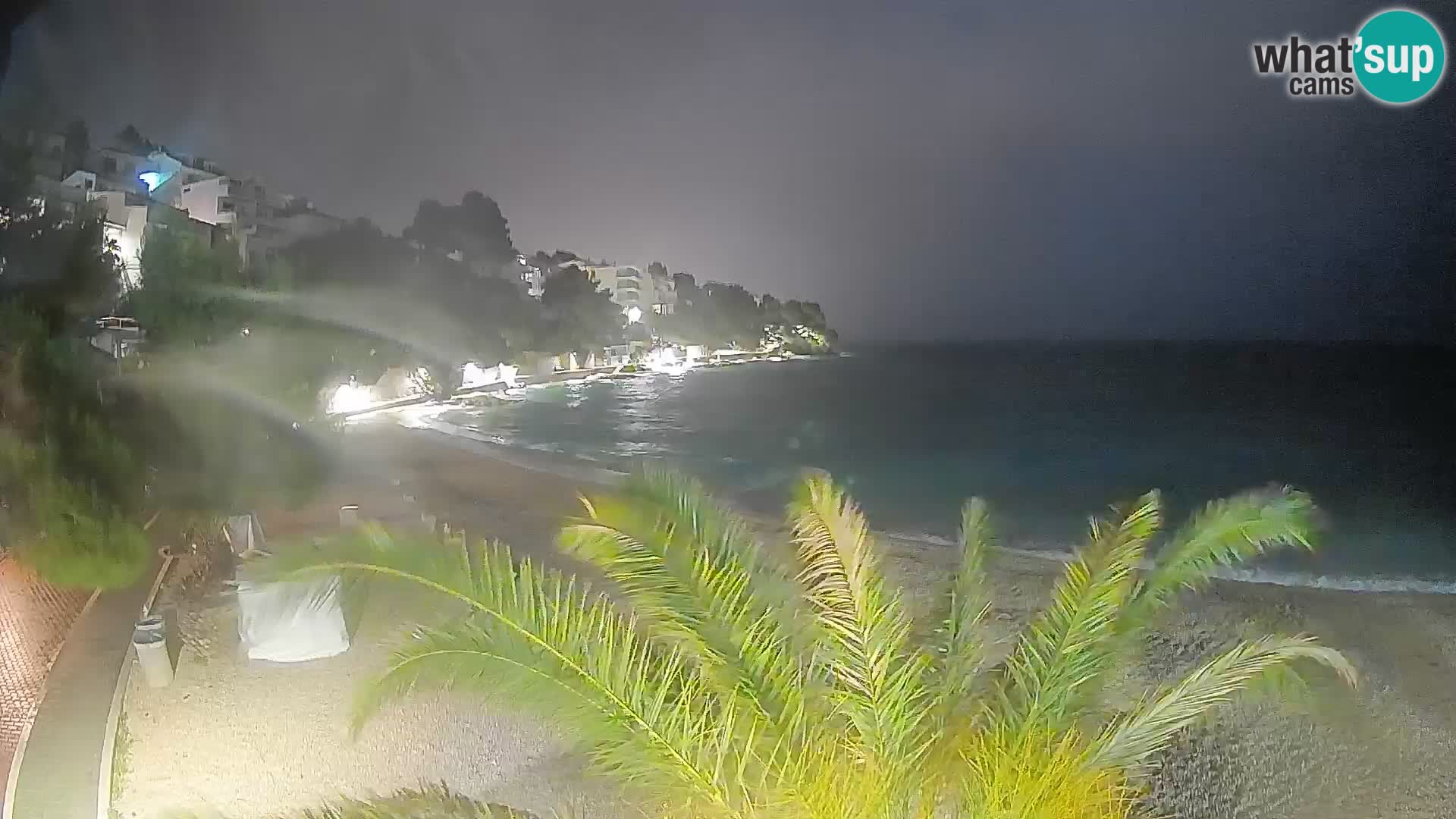 Webcam Spiaggia Lučica Brela – Vista live sulla costa adriatica