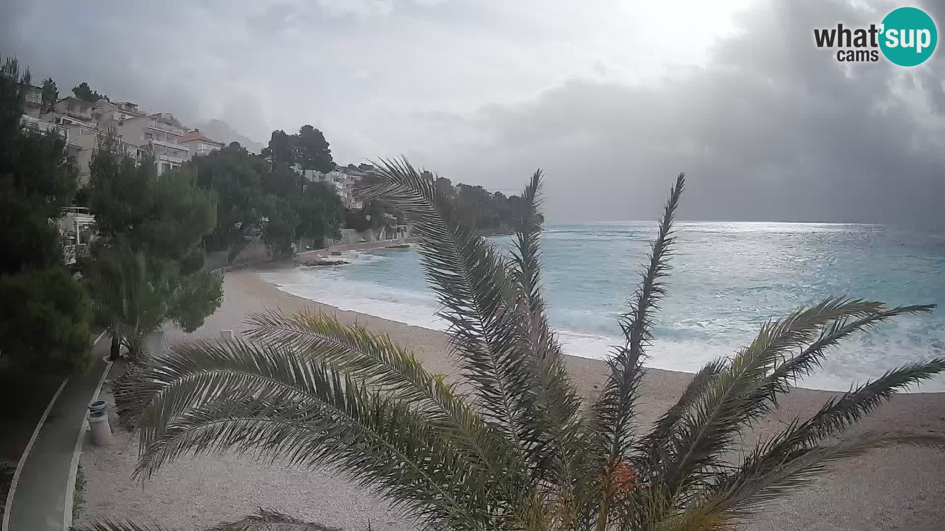 Webcam Playa Lučica Brela – Vista en directo de la costa adriática
