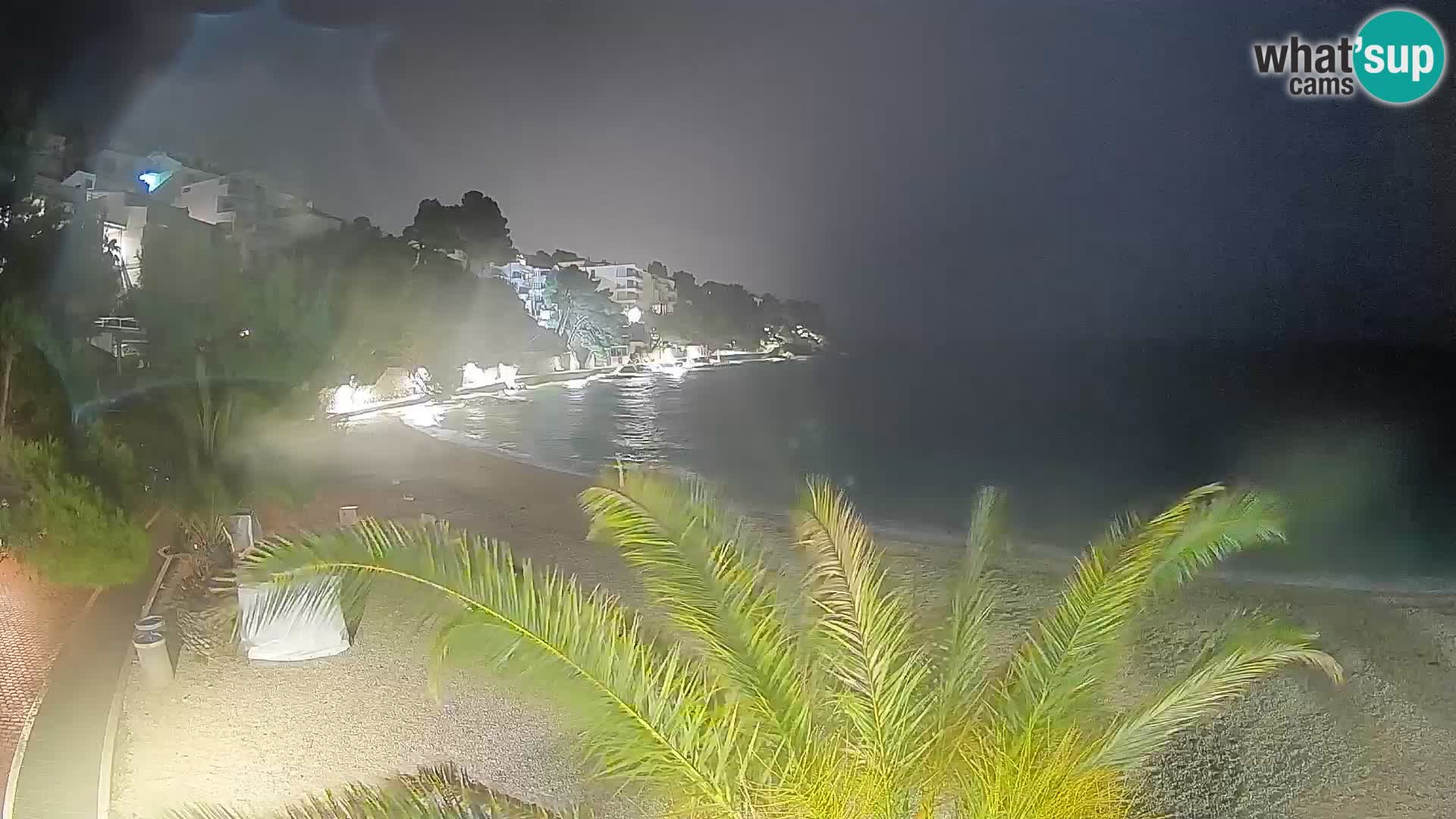 Webcam Spiaggia Lučica Brela – Vista live sulla costa adriatica