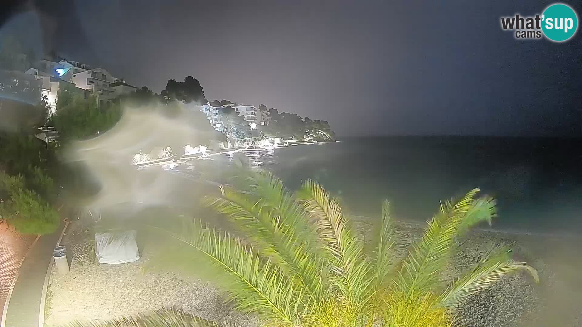 Webcam Spiaggia Lučica Brela – Vista live sulla costa adriatica