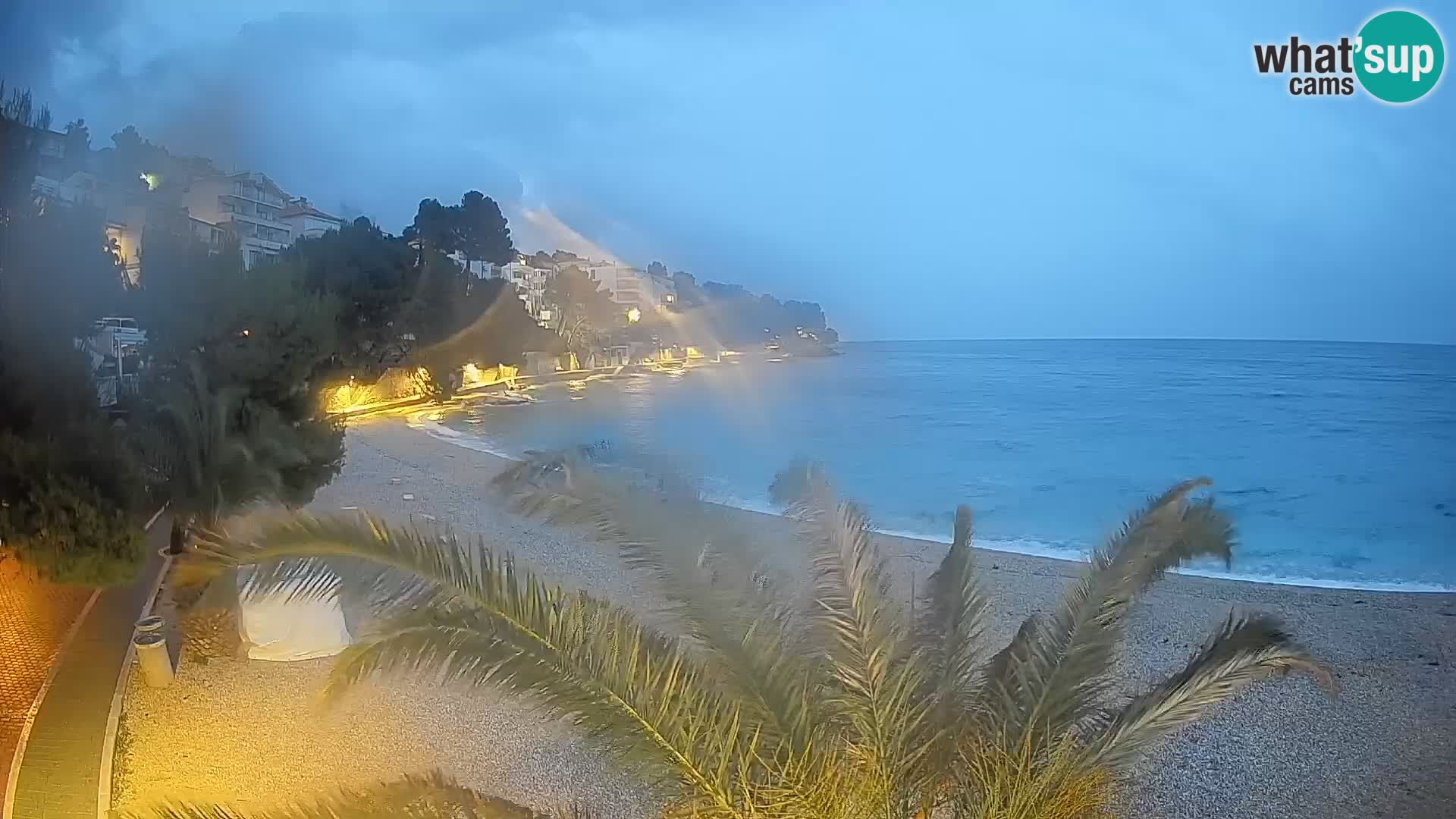 Webcam Spiaggia Lučica Brela – Vista live sulla costa adriatica