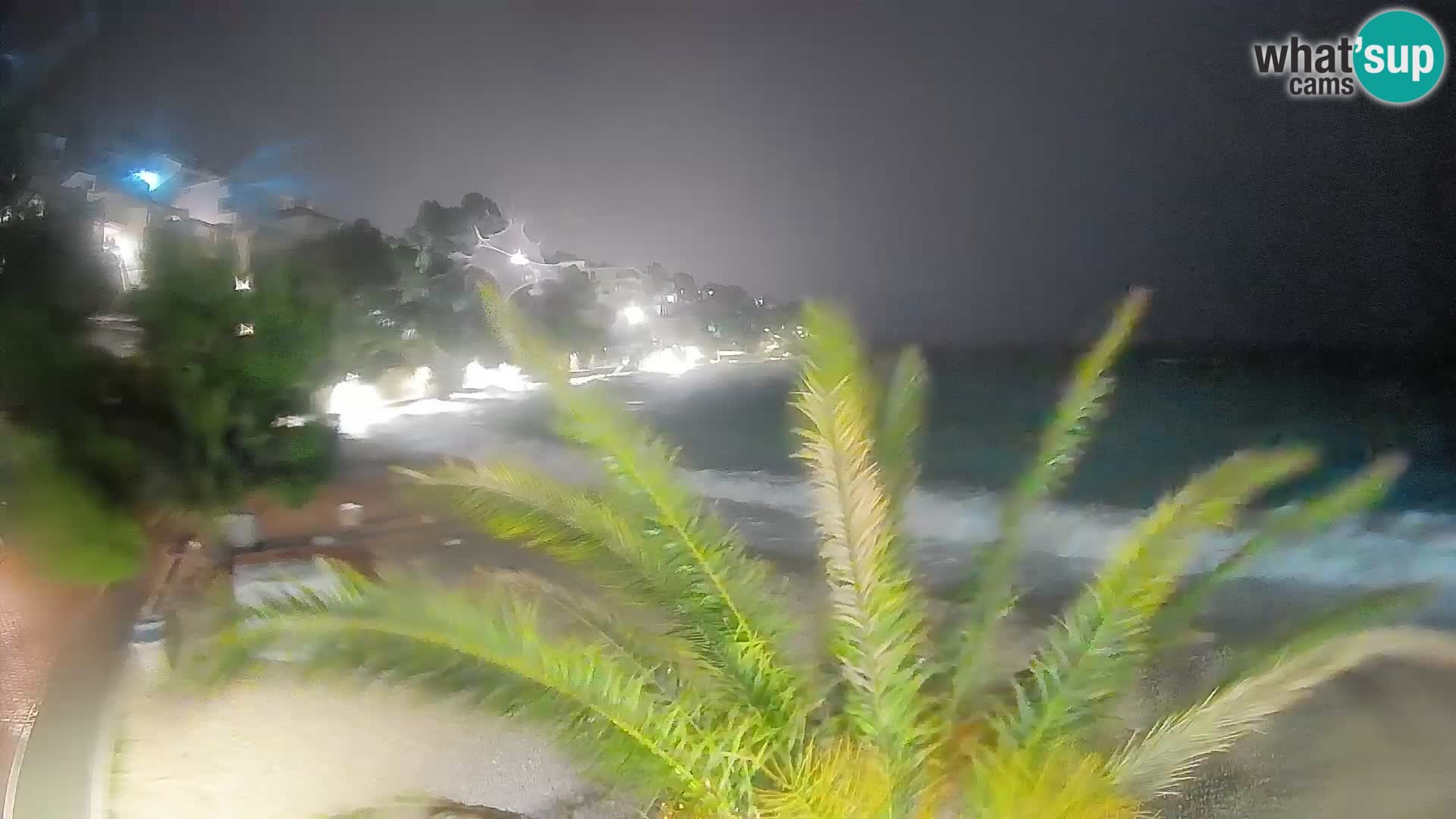 Webcam Spiaggia Lučica Brela – Vista live sulla costa adriatica