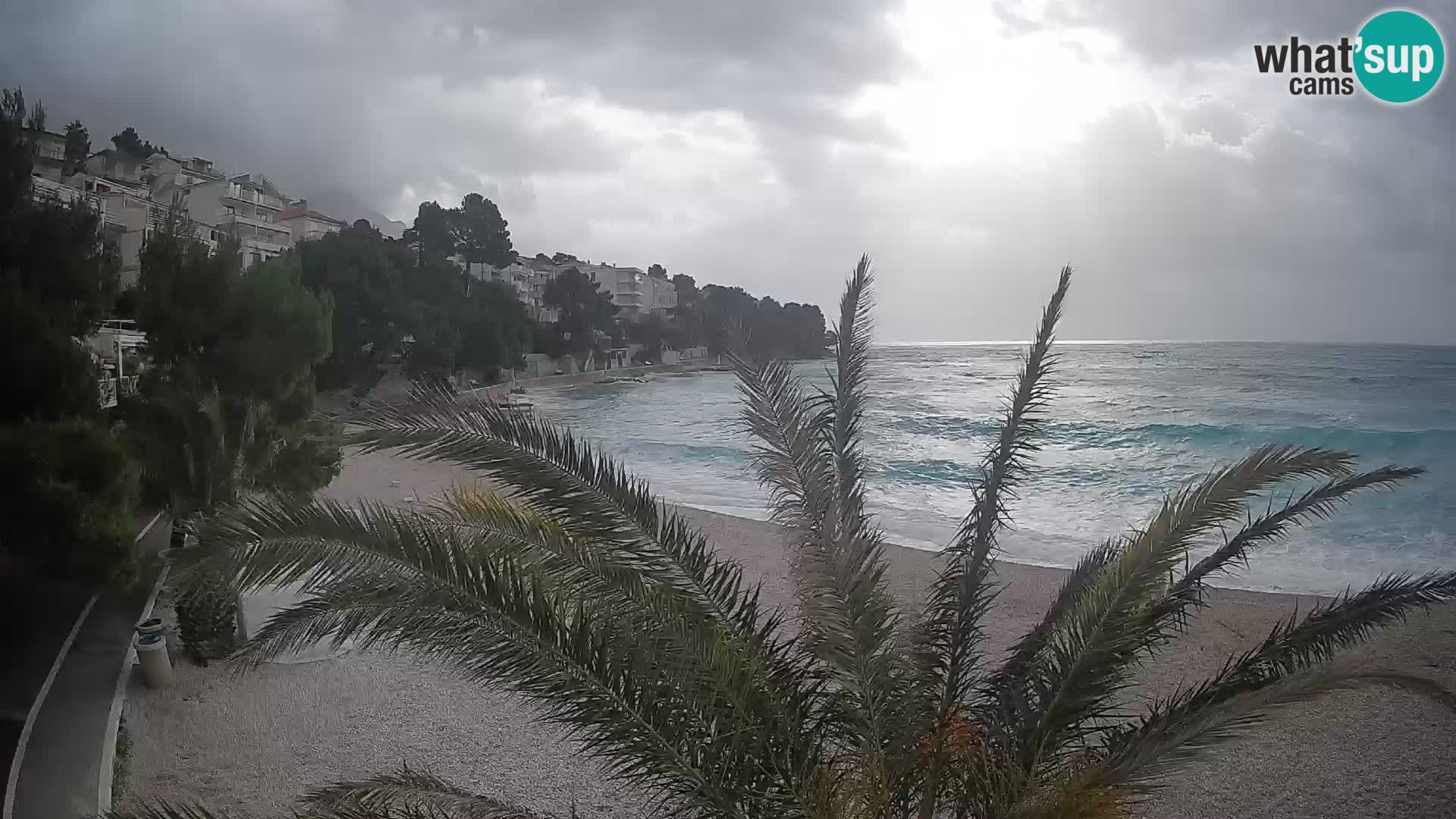 Webcam Plage Lučica Brela – Vue en direct sur la côte adriatique