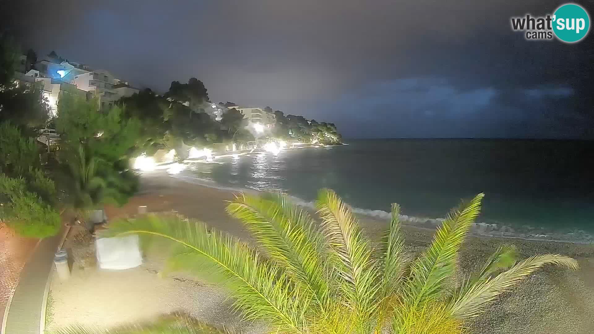 Webcam Spiaggia Lučica Brela – Vista live sulla costa adriatica