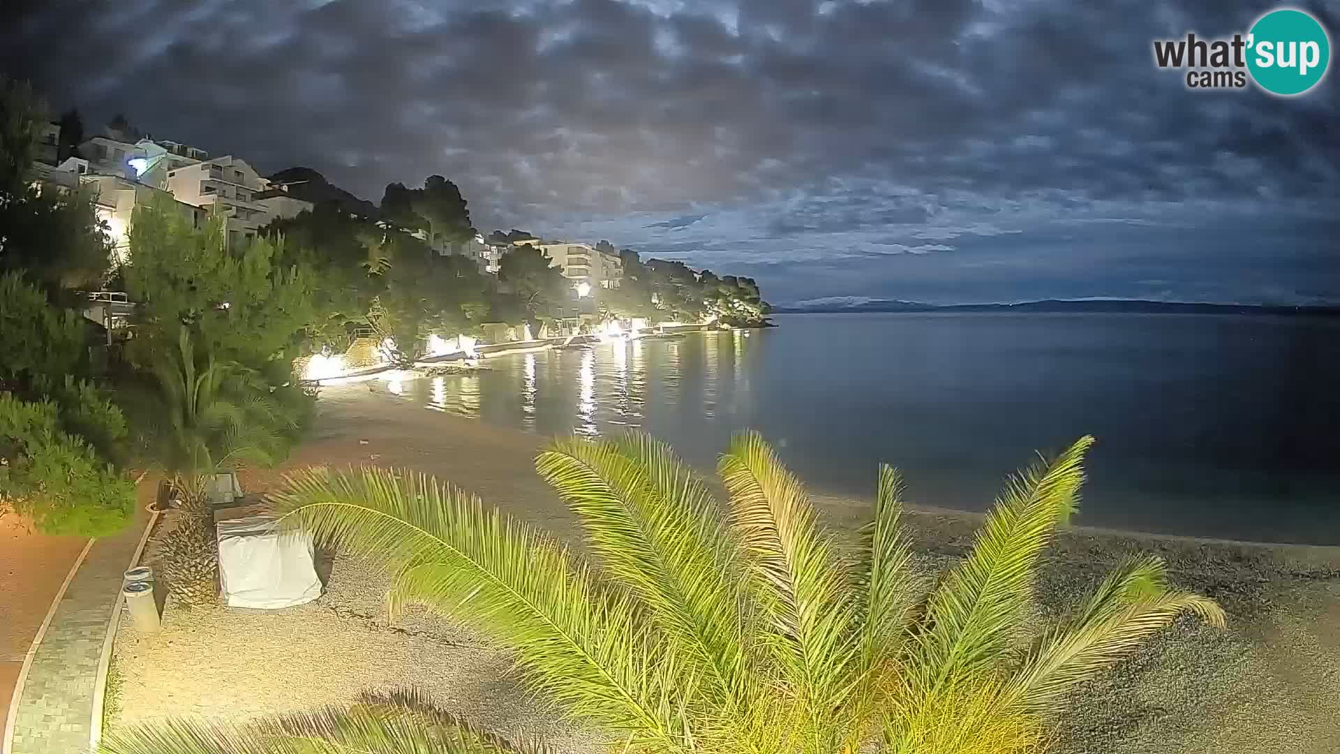 Webcam Spiaggia Lučica Brela – Vista live sulla costa adriatica
