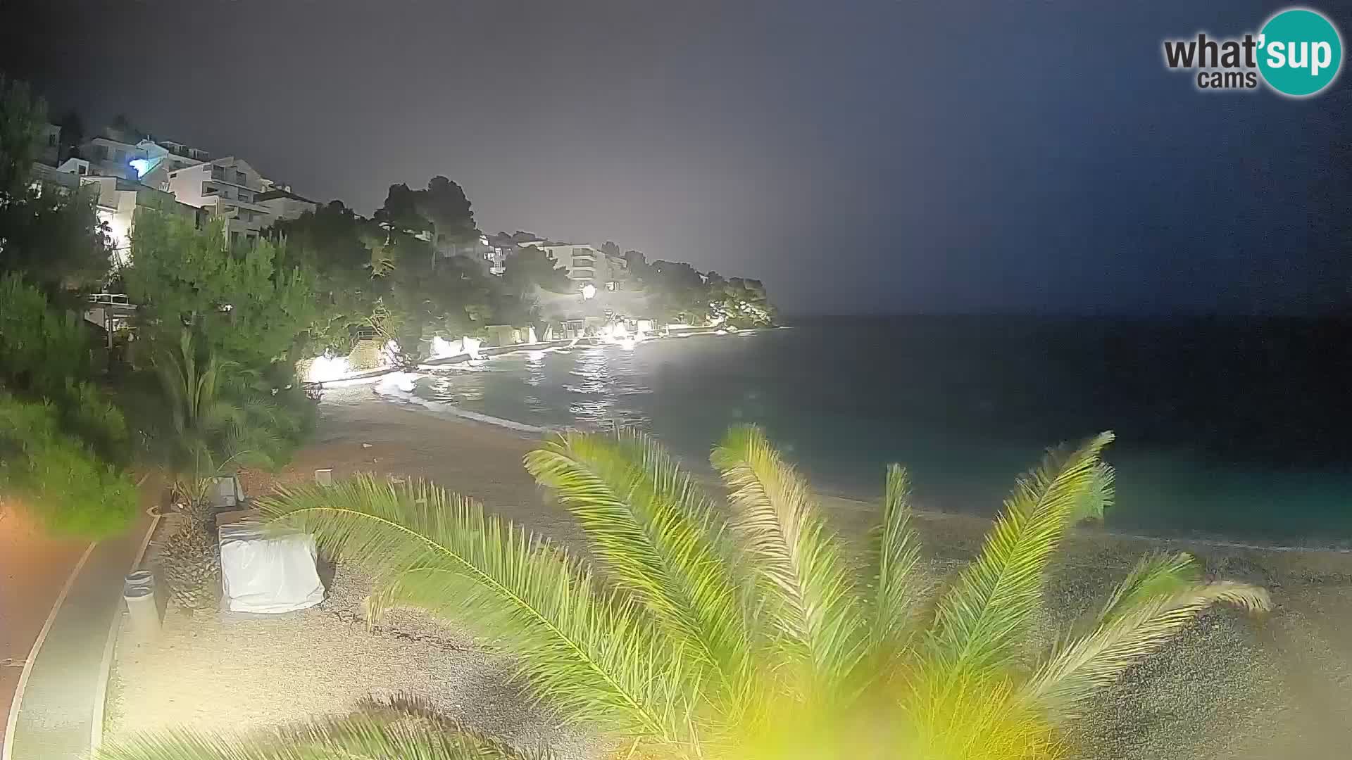 Webcam Plage Lučica Brela – Vue en direct sur la côte adriatique