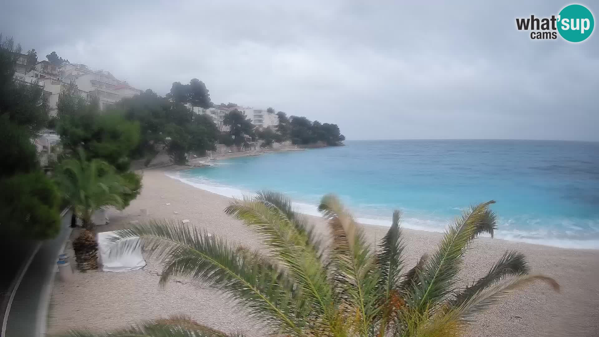 Webcam Plage Lučica Brela – Vue en direct sur la côte adriatique