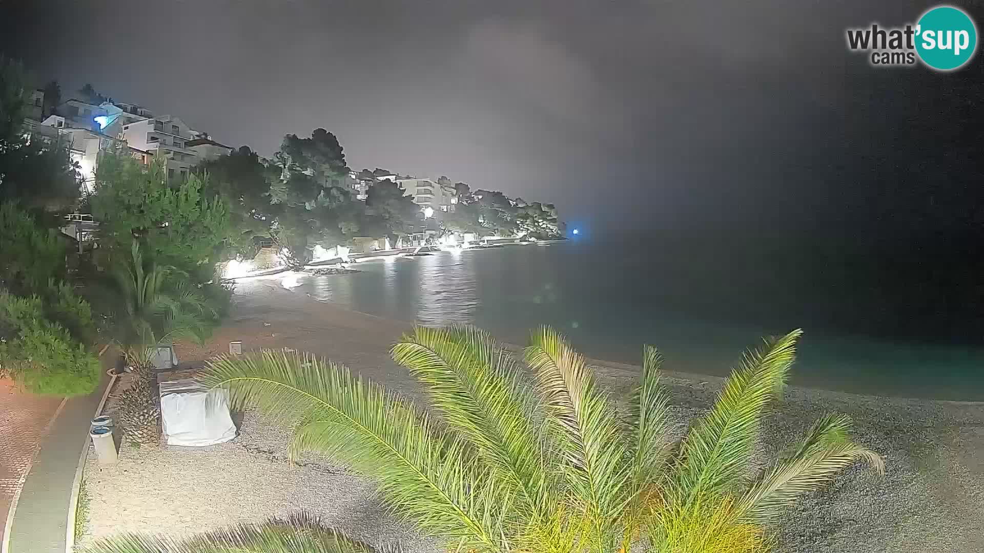 Webcam Spiaggia Lučica Brela – Vista live sulla costa adriatica