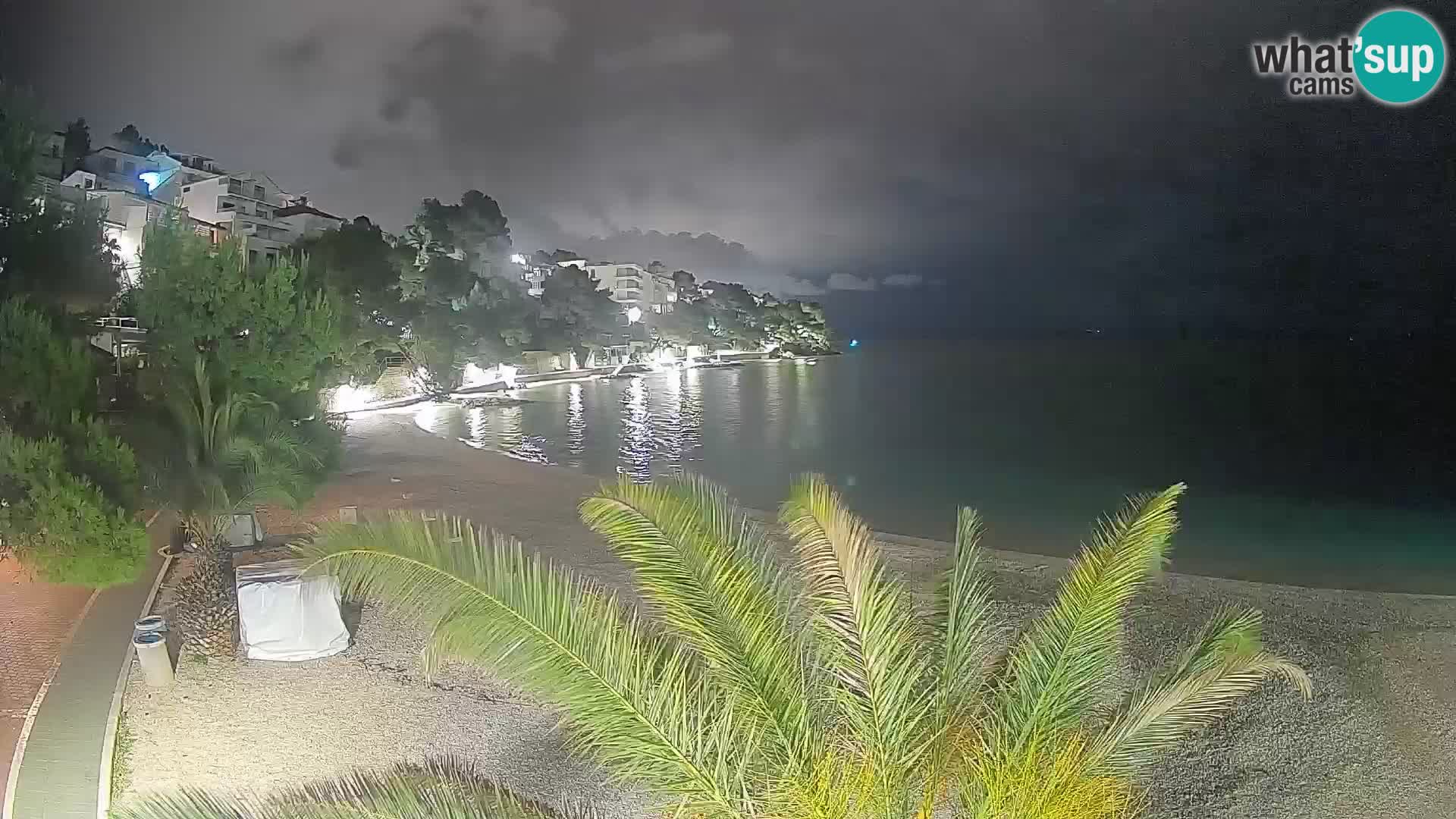 Webcam Spiaggia Lučica Brela – Vista live sulla costa adriatica