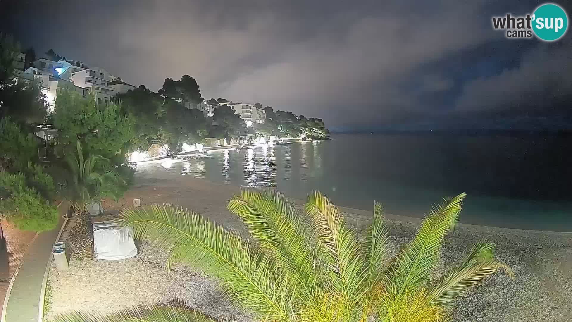 Webcam Spiaggia Lučica Brela – Vista live sulla costa adriatica