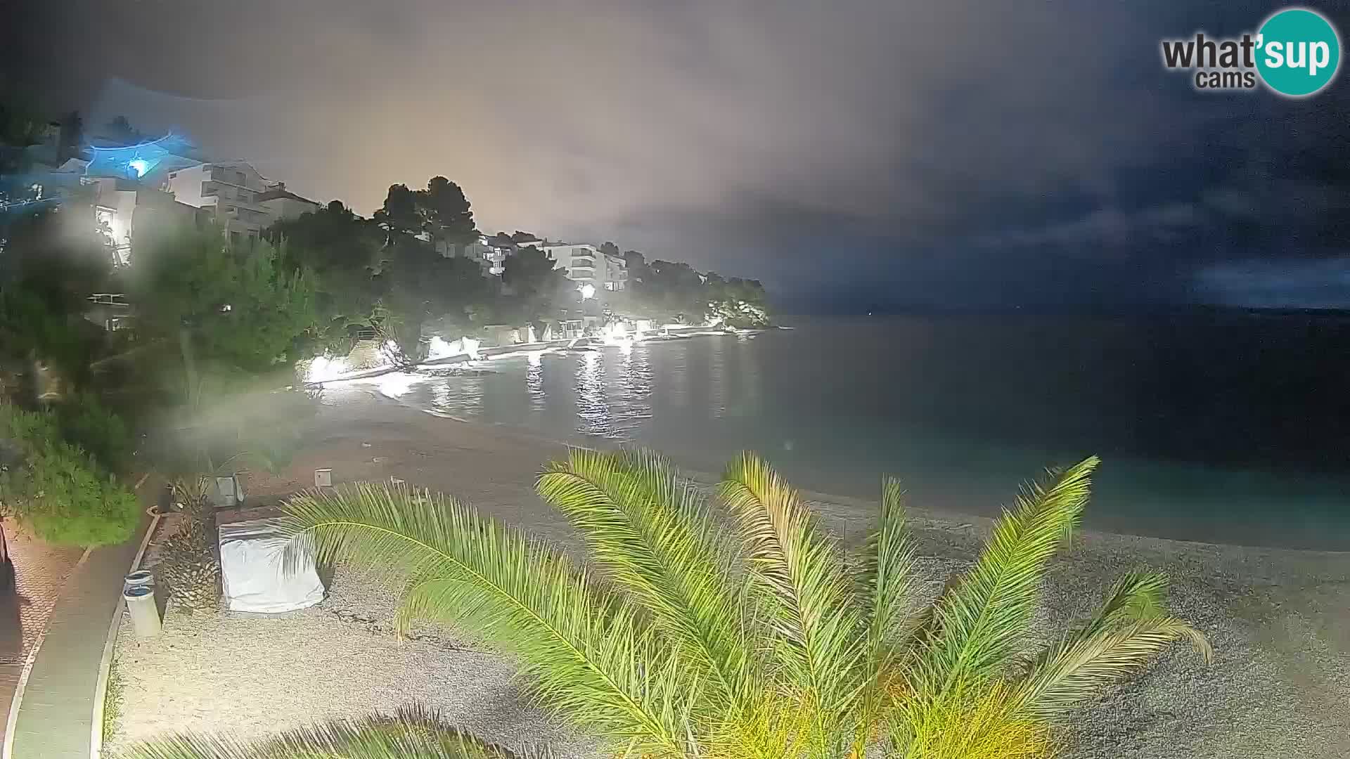 Webcam Lučica Strand Beach Brela – Liveblick von der Adriaküste