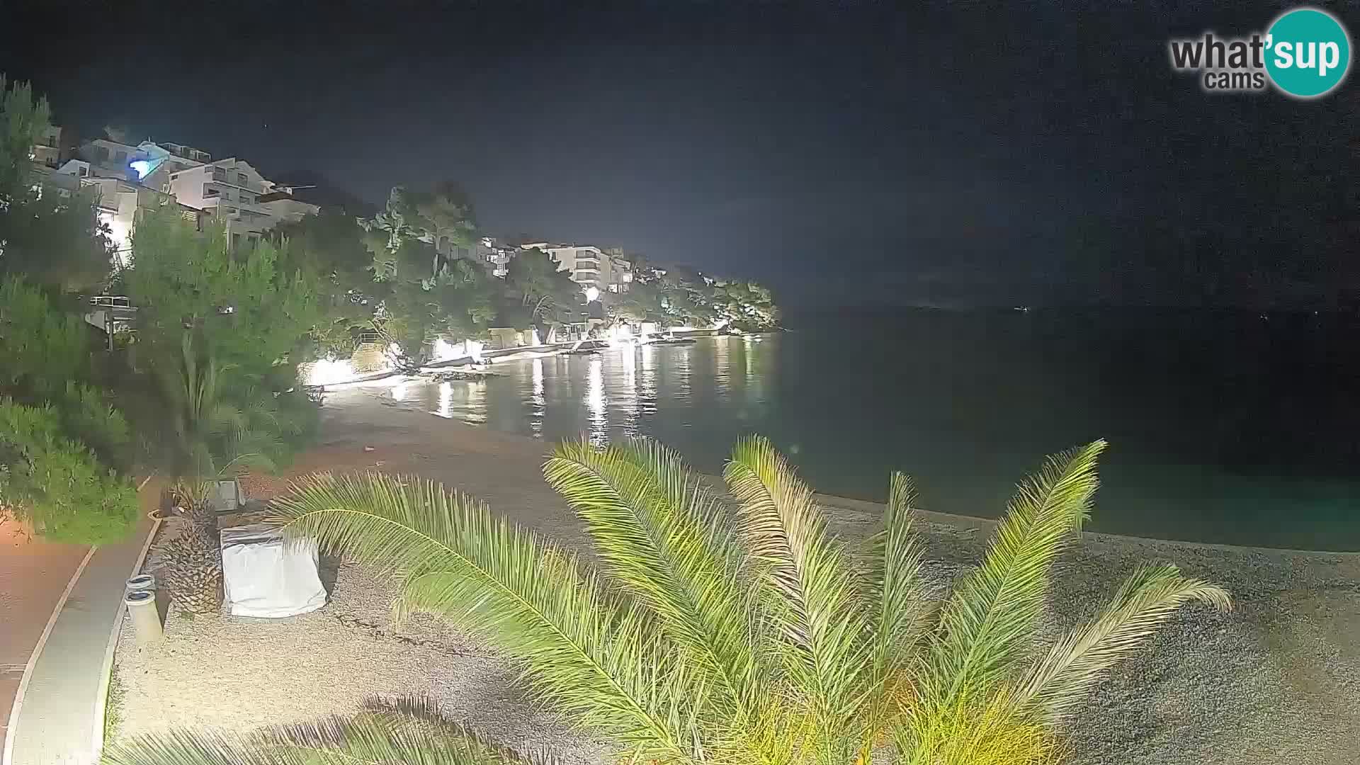 Webcam Spiaggia Lučica Brela – Vista live sulla costa adriatica