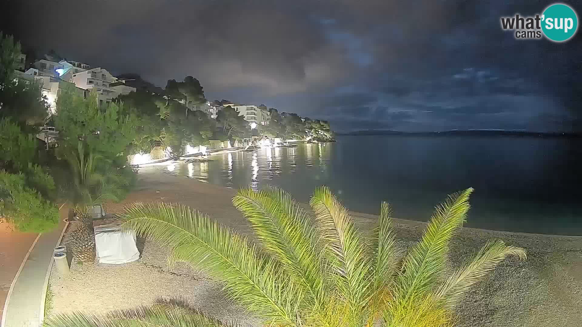 Webcam Playa Lučica Brela – Vista en directo de la costa adriática
