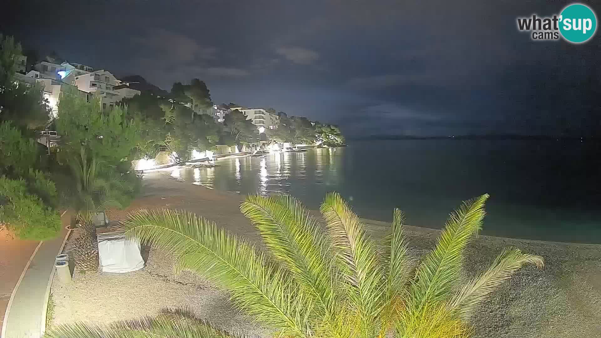 Webcam Lučica Strand Beach Brela – Liveblick von der Adriaküste