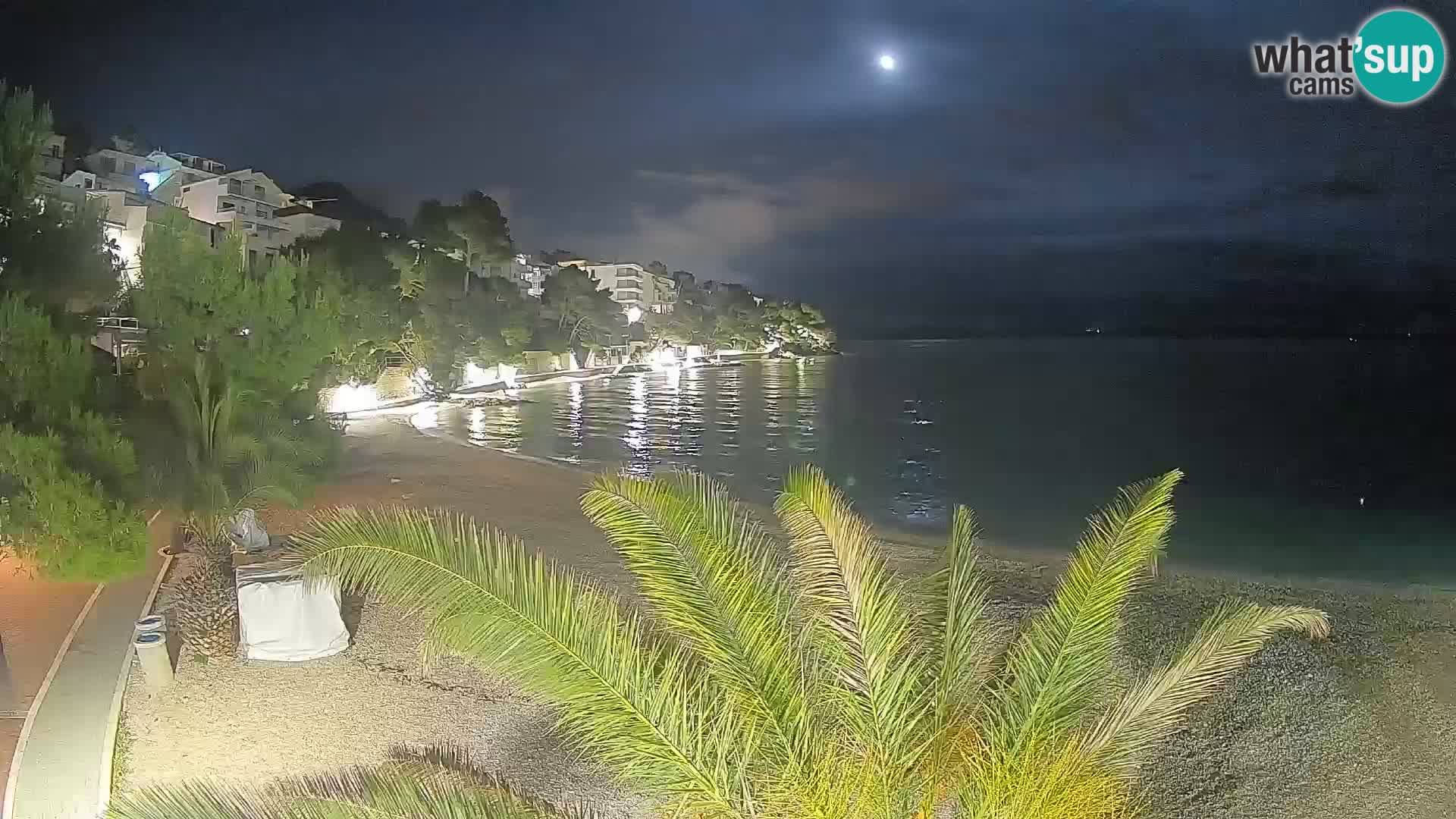 Webcam Playa Lučica Brela – Vista en directo de la costa adriática