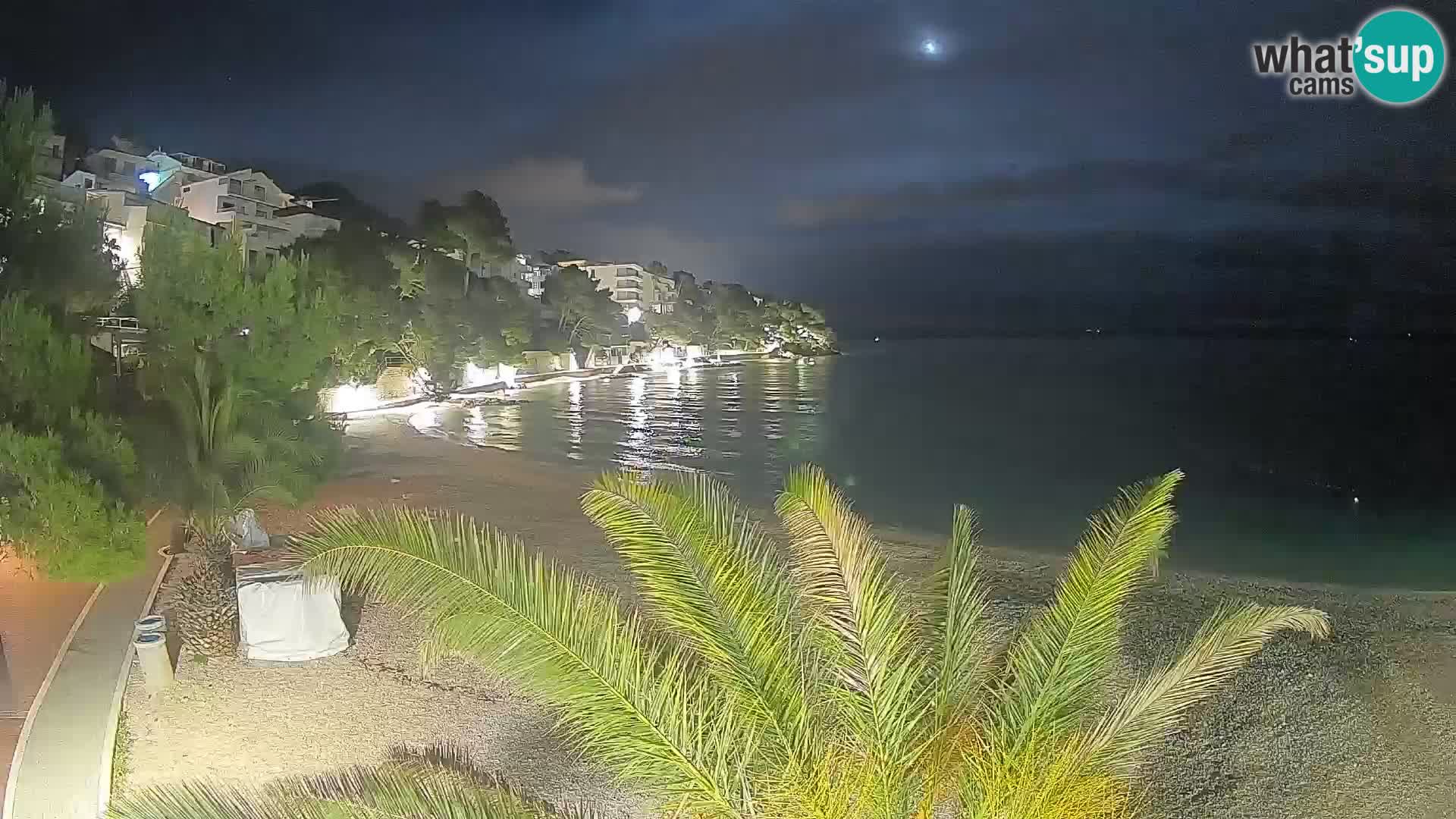 Webcam Playa Lučica Brela – Vista en directo de la costa adriática